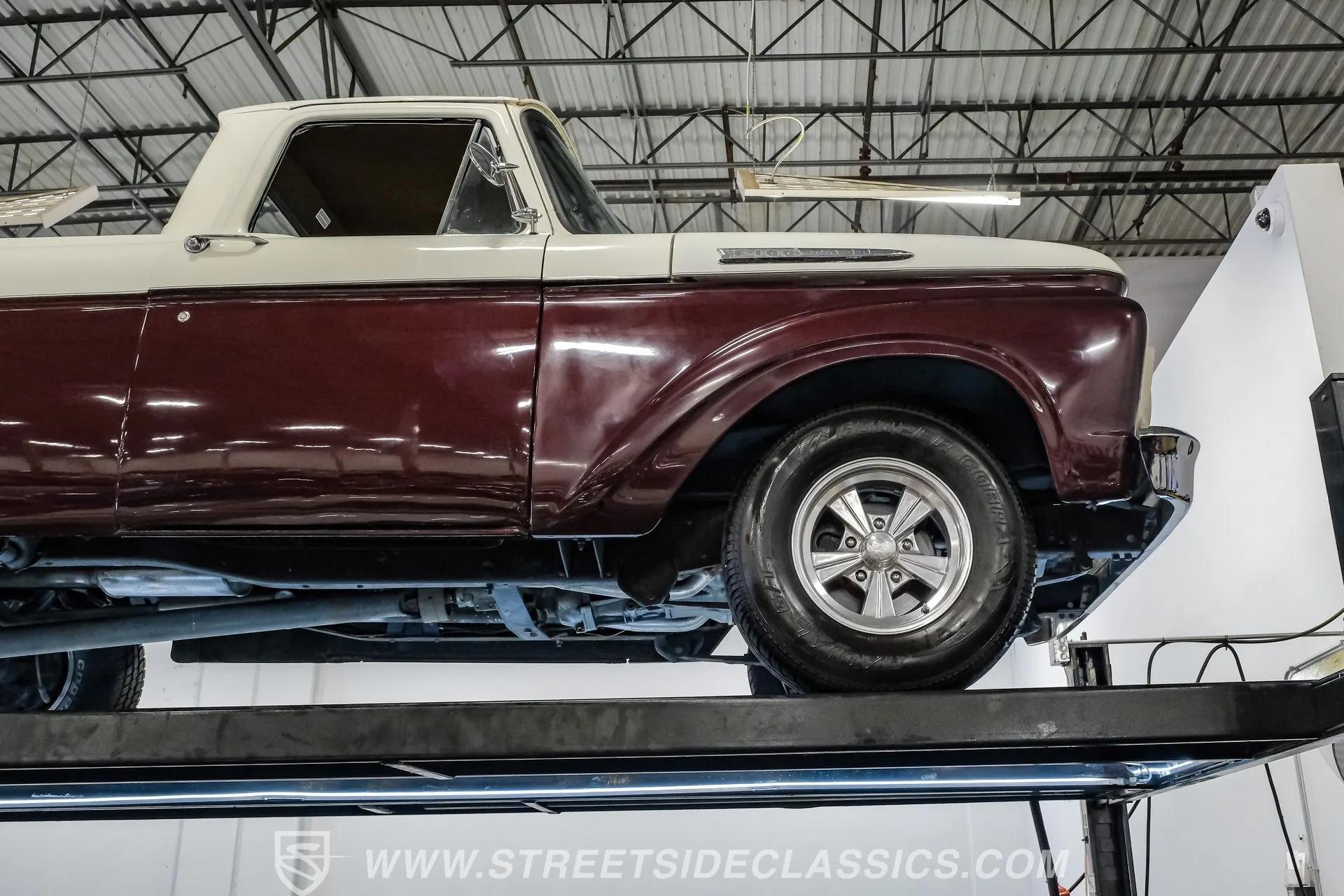 1961 Ford F-100