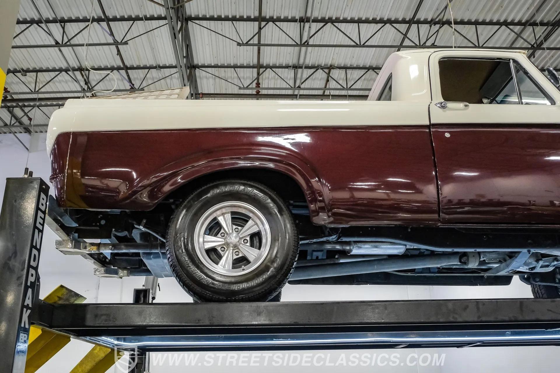 1961 Ford F-100