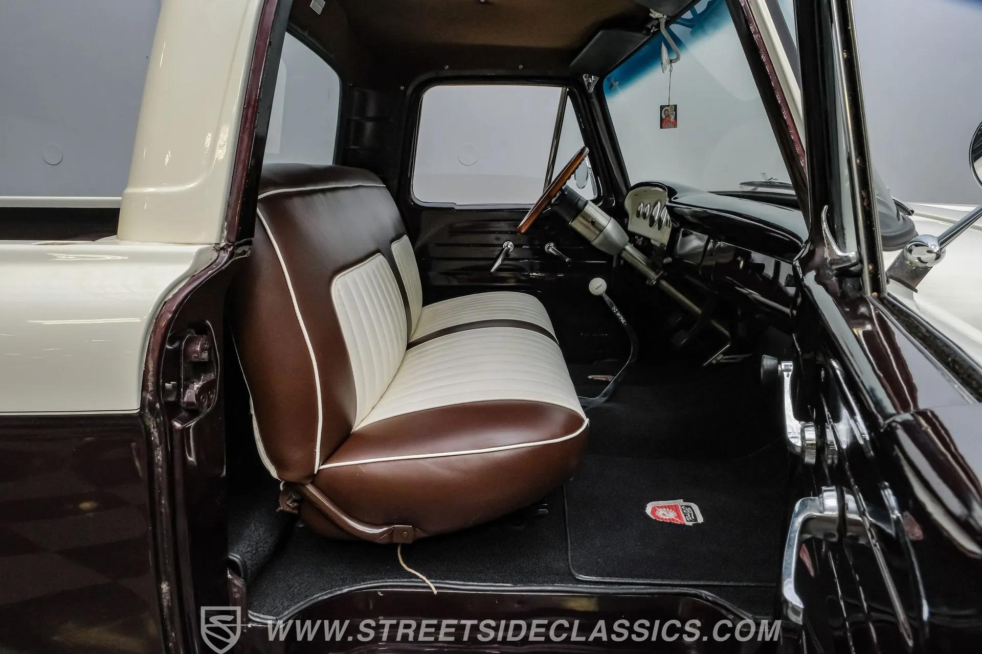 1961 Ford F-100