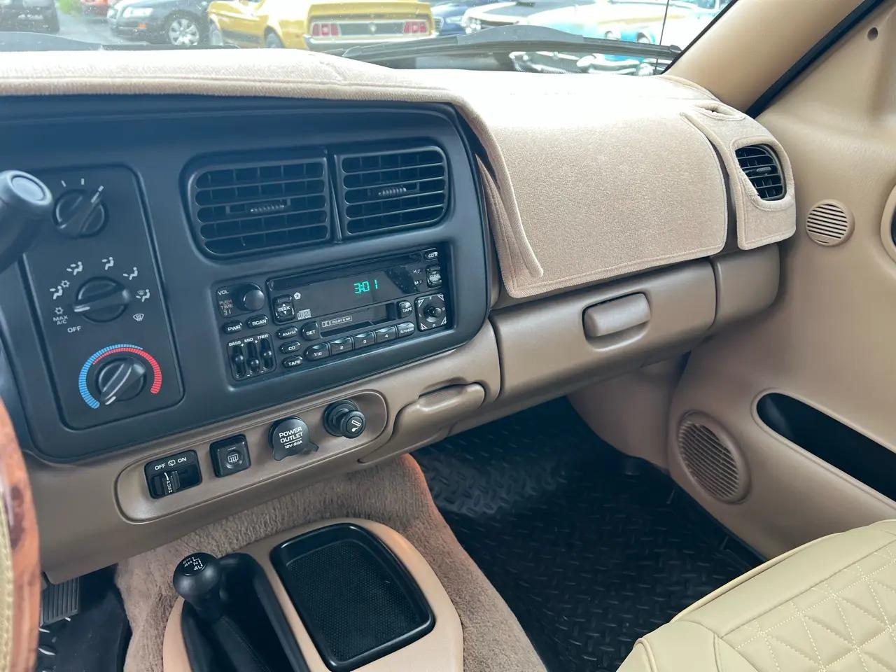 1999 Dodge Durango