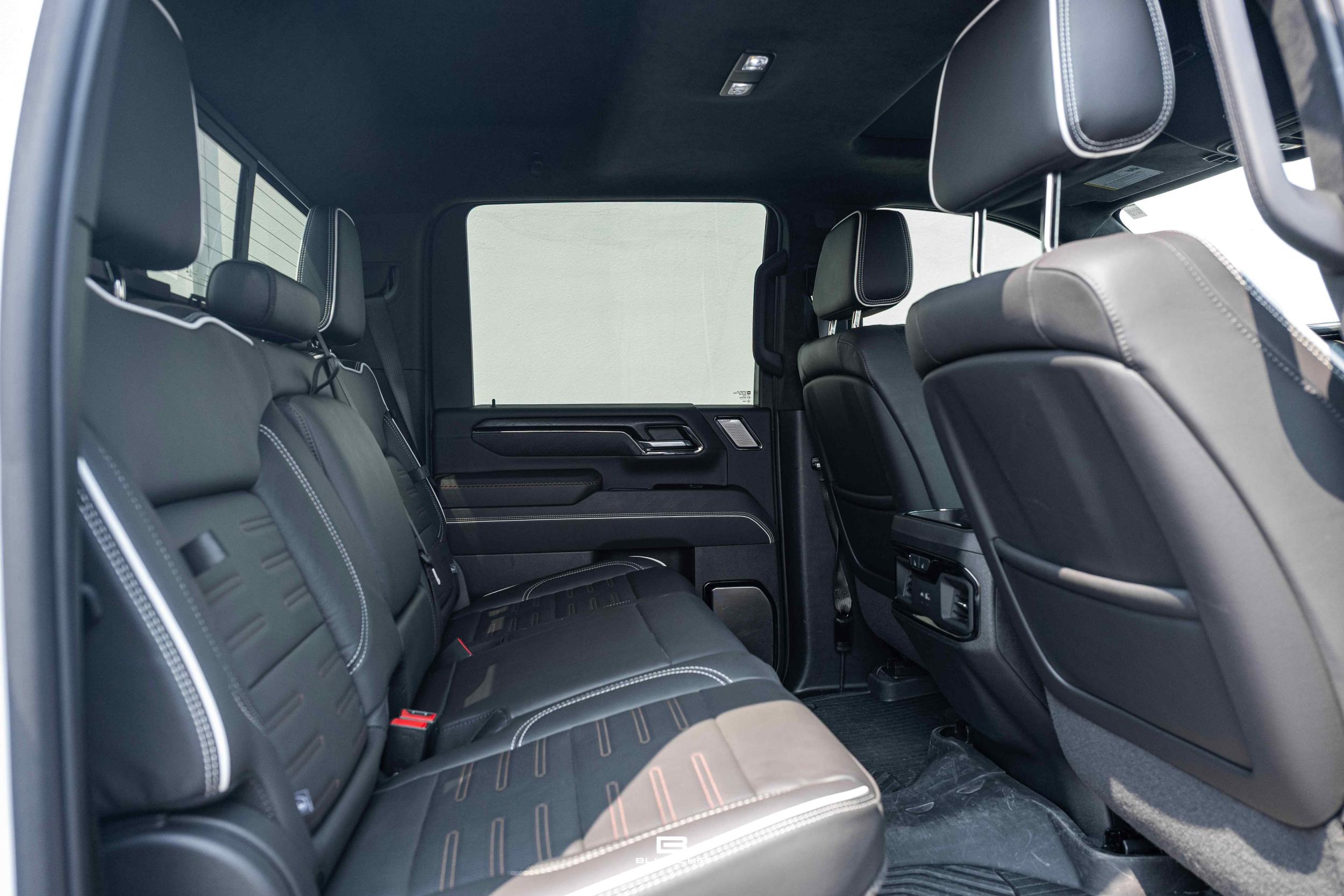 2024 GMC Sierra 2500 AT4X AEV Edition