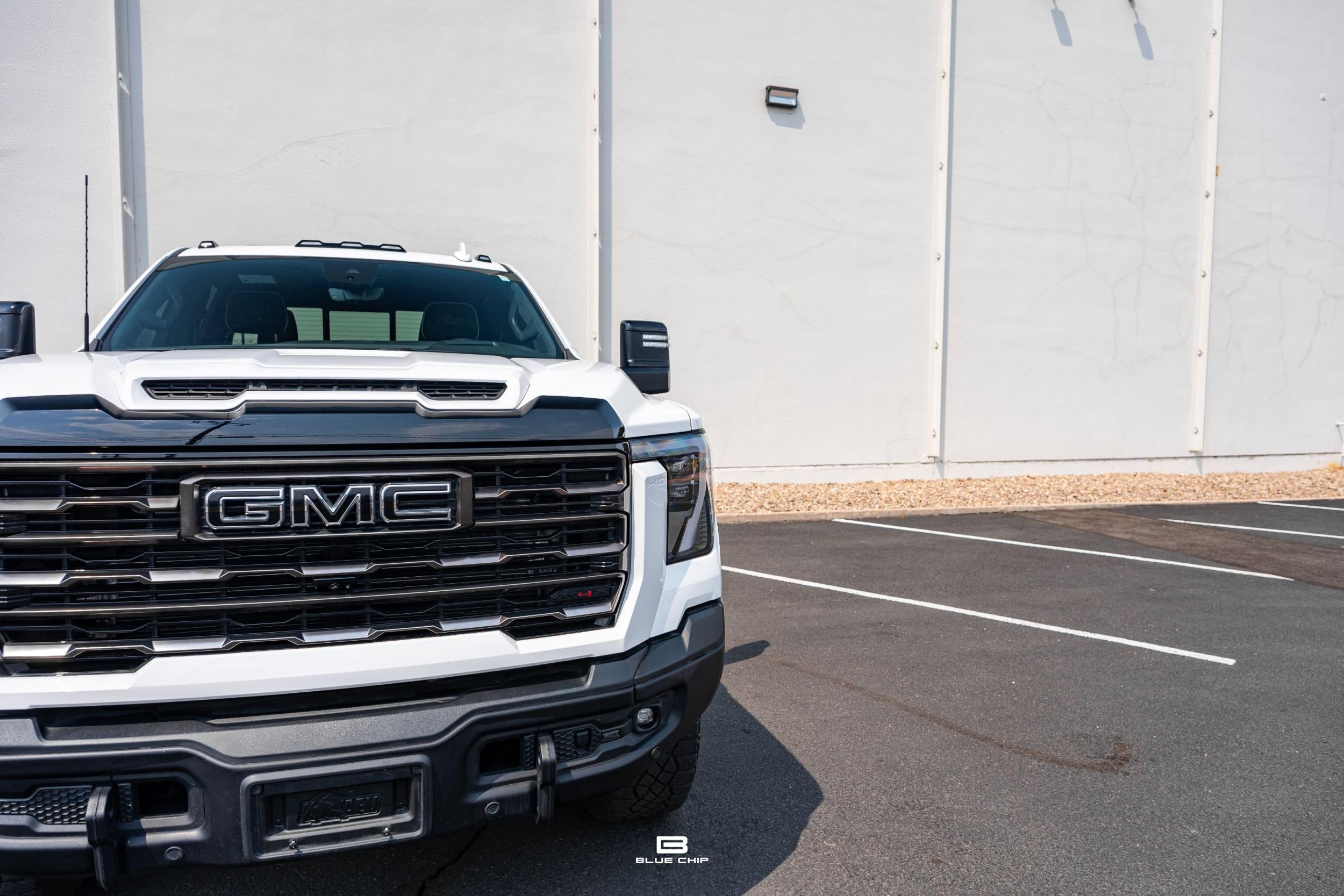 2024 GMC Sierra 2500 AT4X AEV Edition