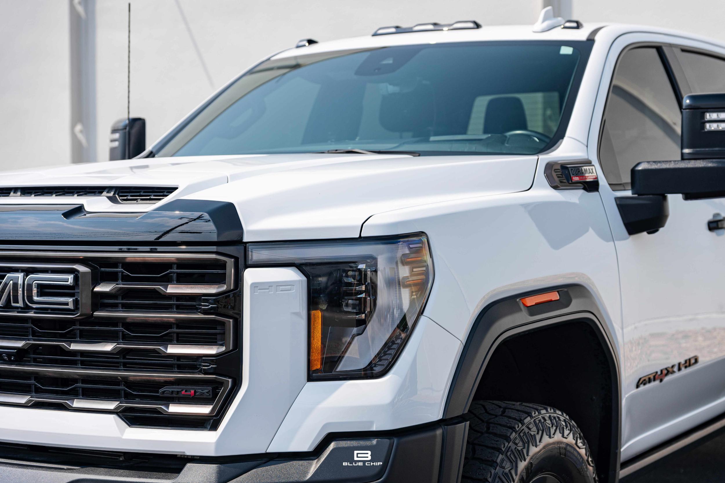 2024 GMC Sierra 2500 AT4X AEV Edition