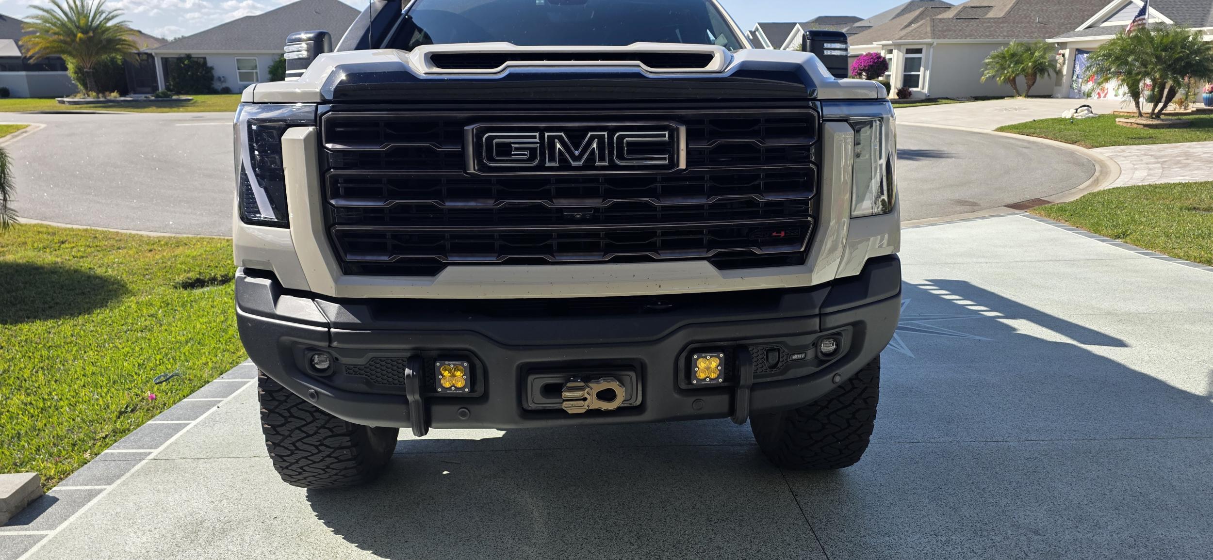 2026 GMC Sierra 2500 HD AT4X AEV Edition - 5