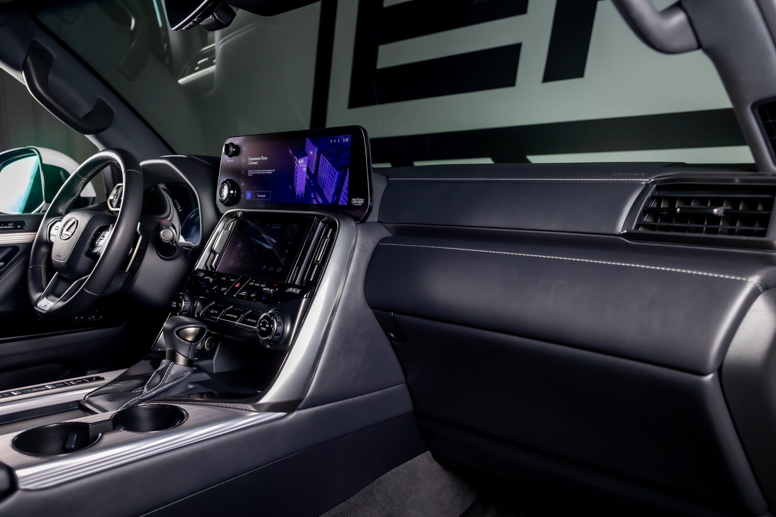 2024 Lexus LX600 F Sport