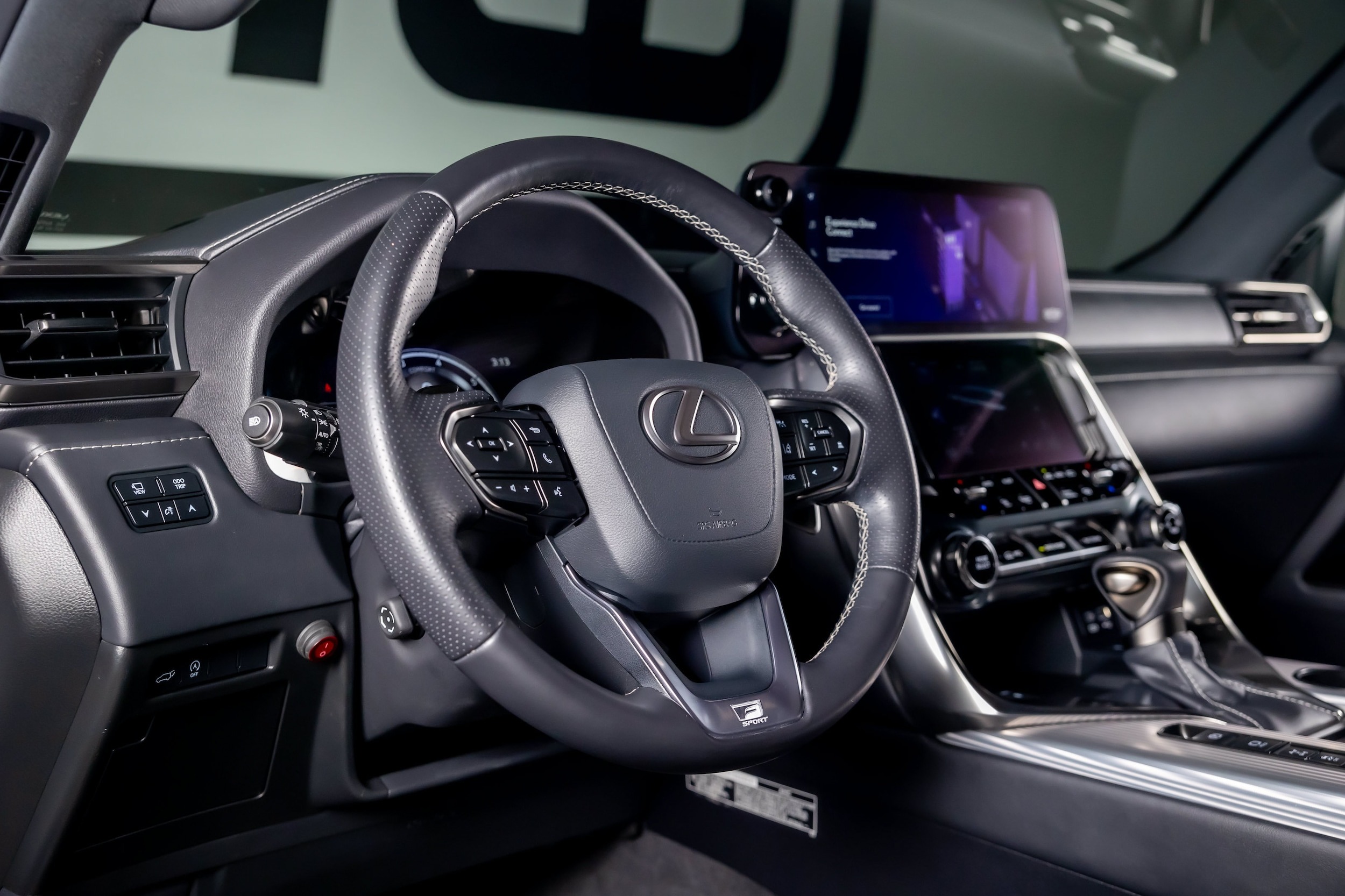 2024 Lexus LX600 F Sport