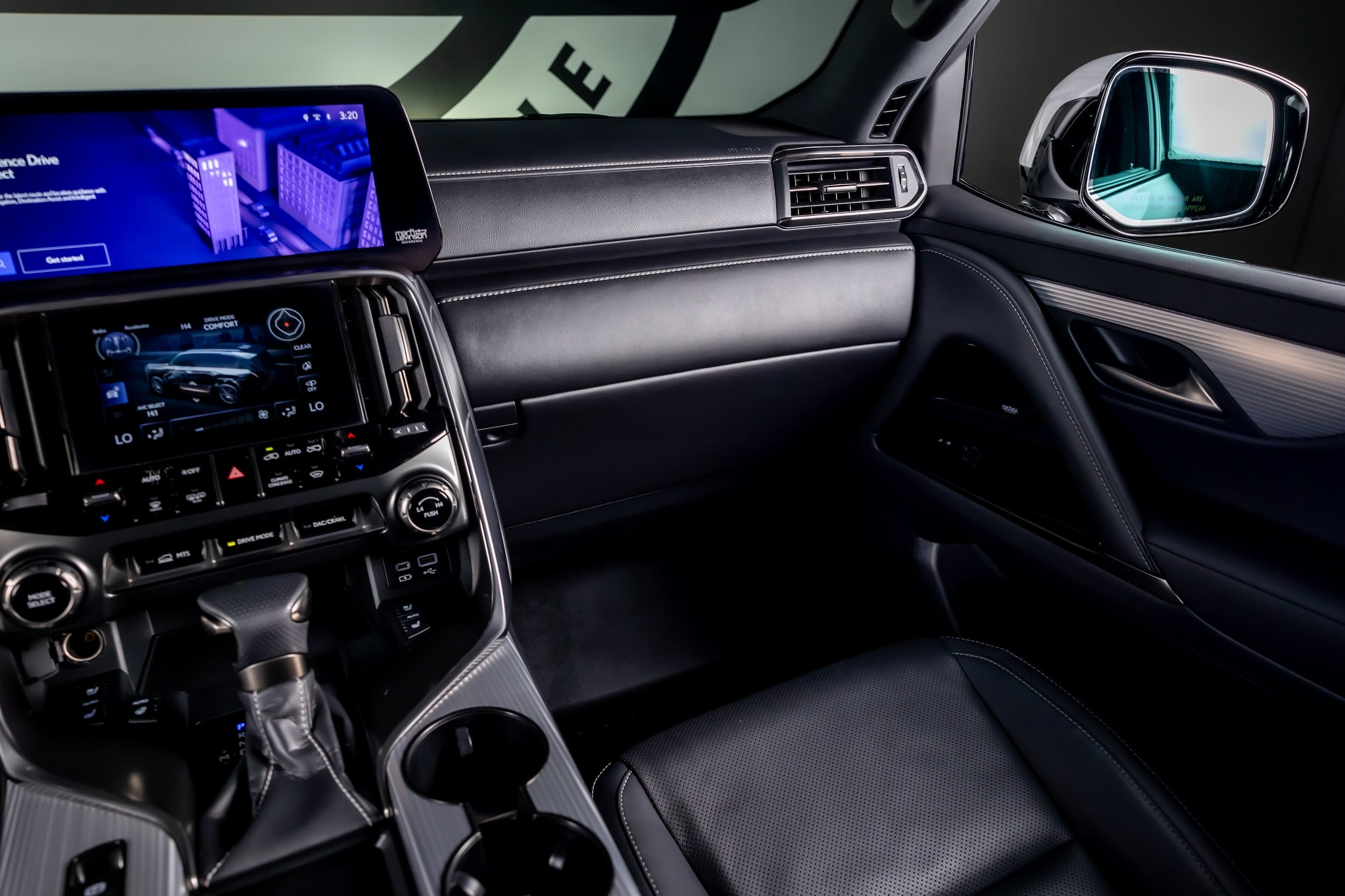 2024 Lexus LX600 F Sport