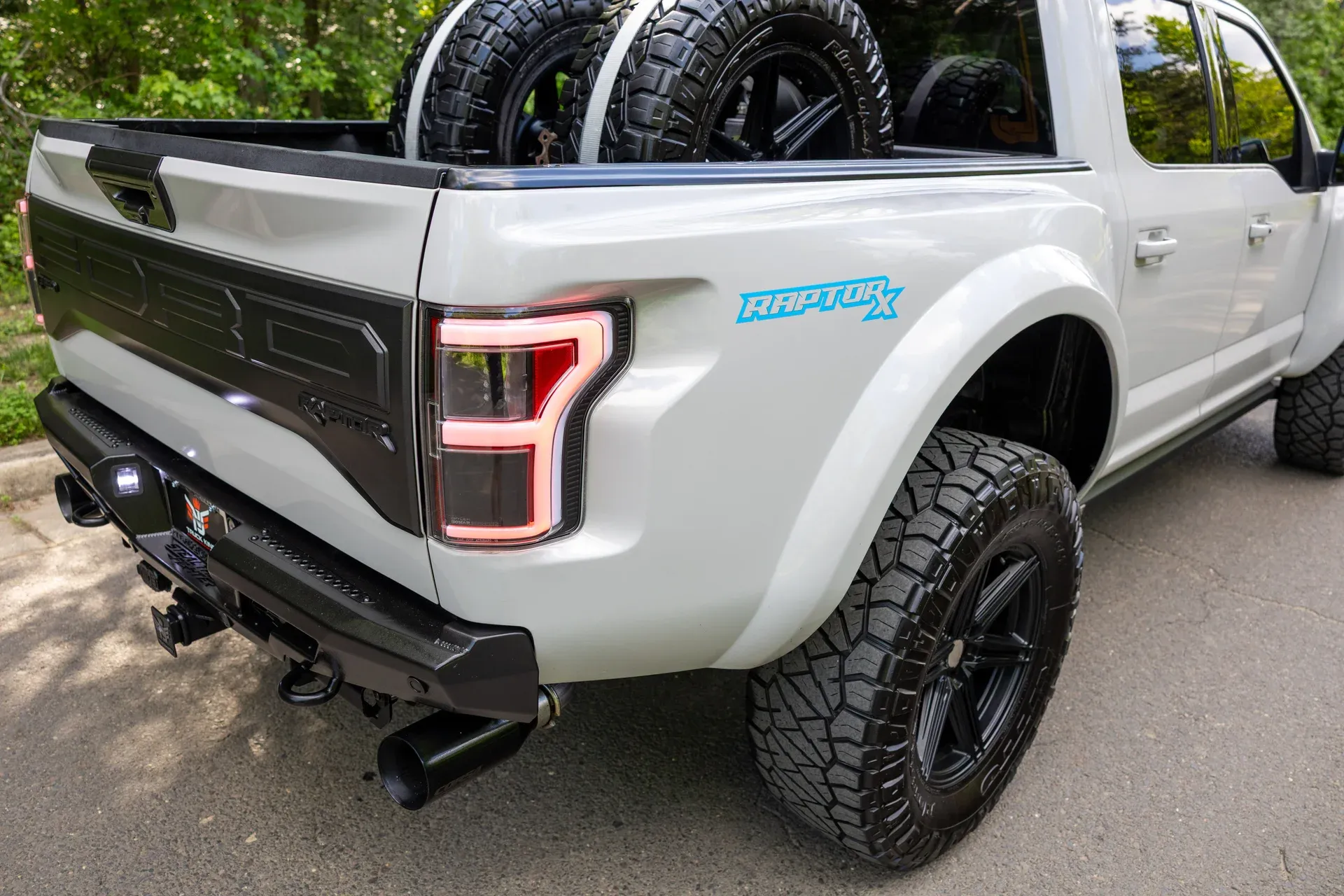 Supercharged 2018 Ford F-150 Raptor Widebody