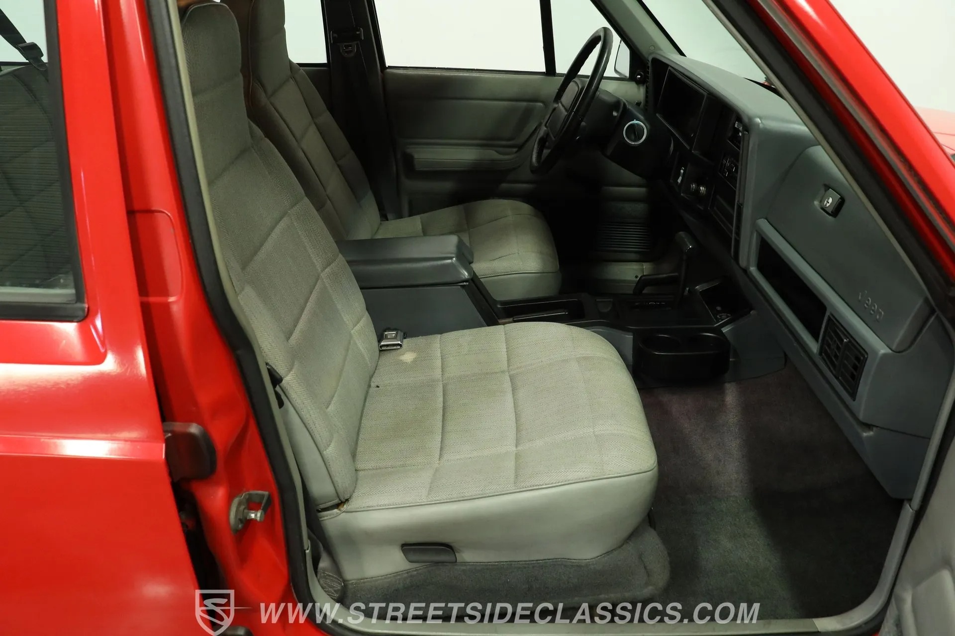 1995 Jeep Cherokee Sport