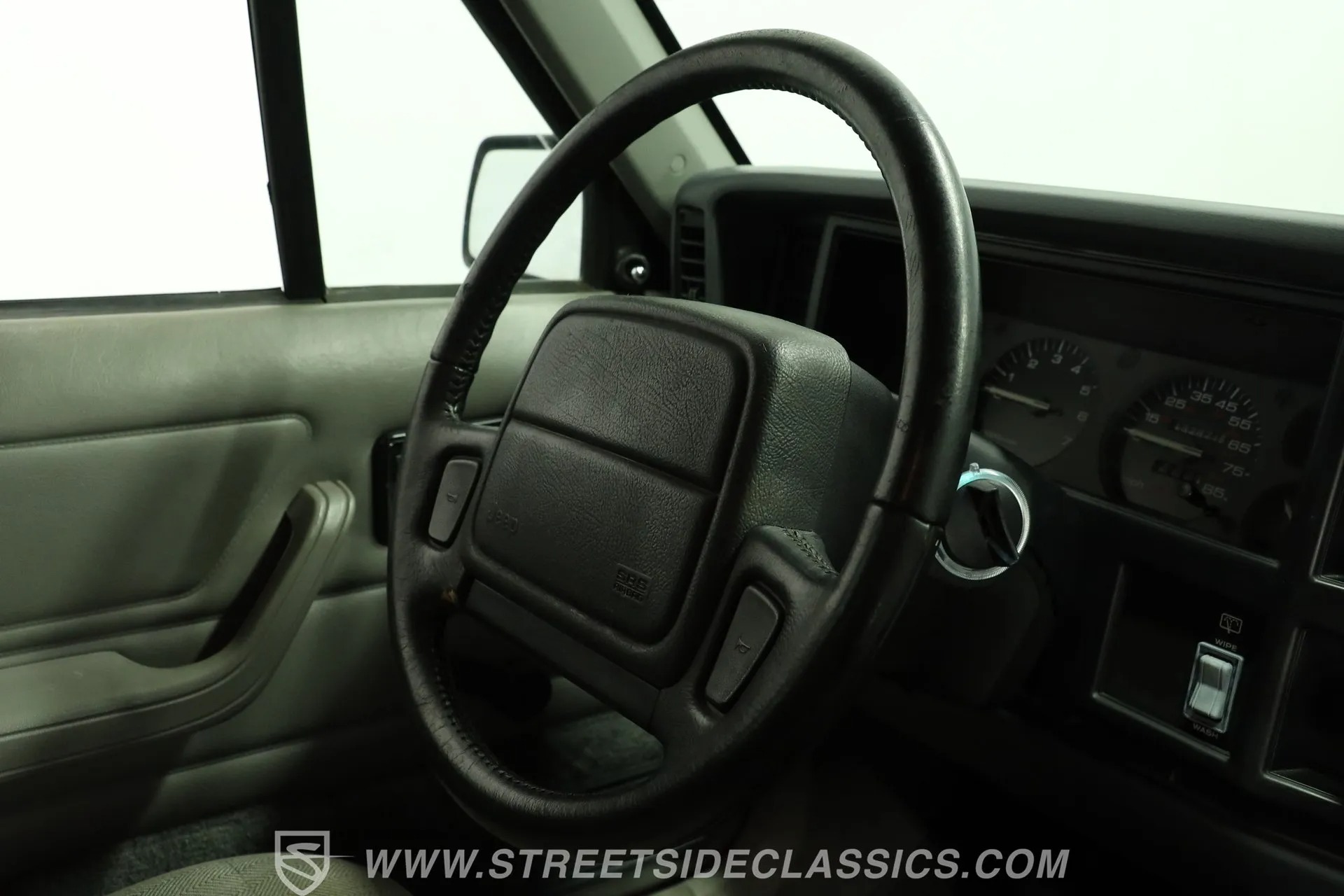 1995 Jeep Cherokee Sport