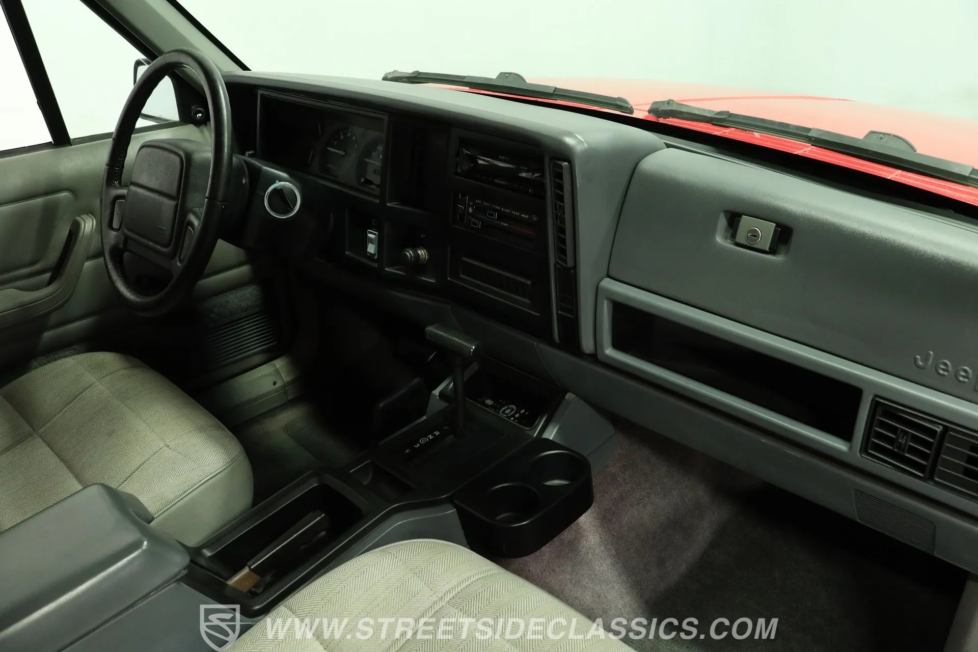 1995 Jeep Cherokee Sport