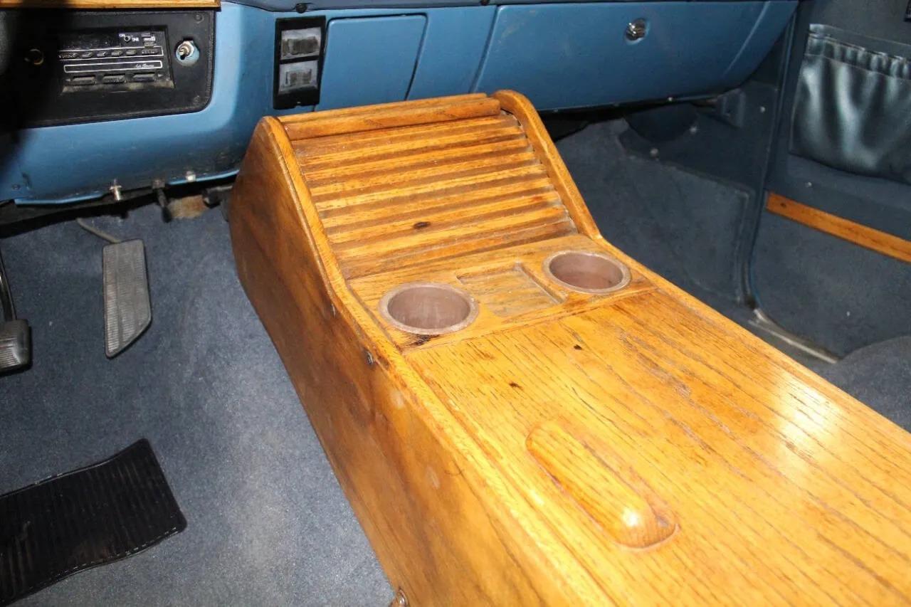 1987 Chevrolet Suburban V10 Trail Master