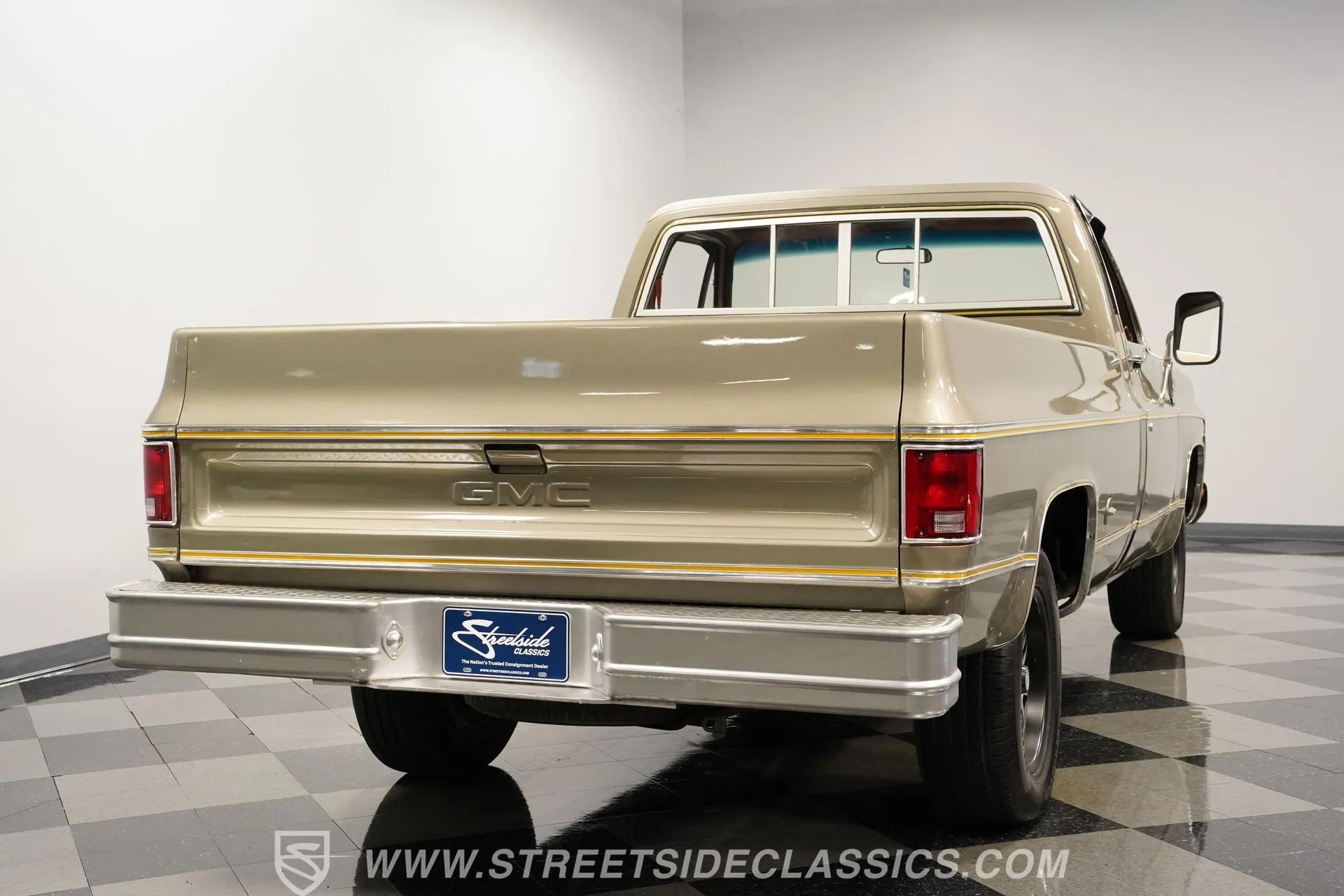 1977 GMC C1500 Royal Sierra