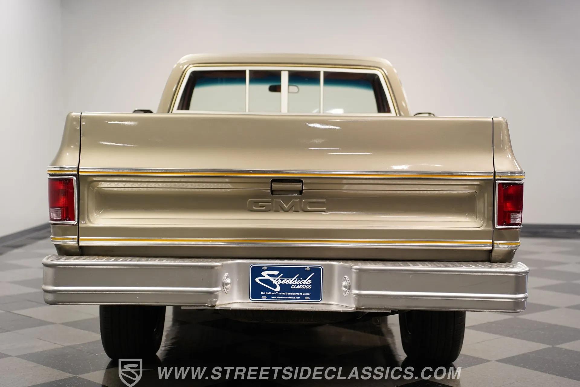 1977 GMC C1500 Royal Sierra