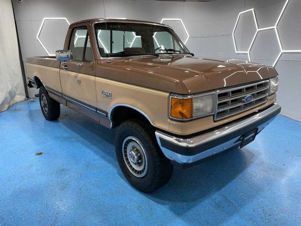 1989 Ford F-250 XLT Lariat