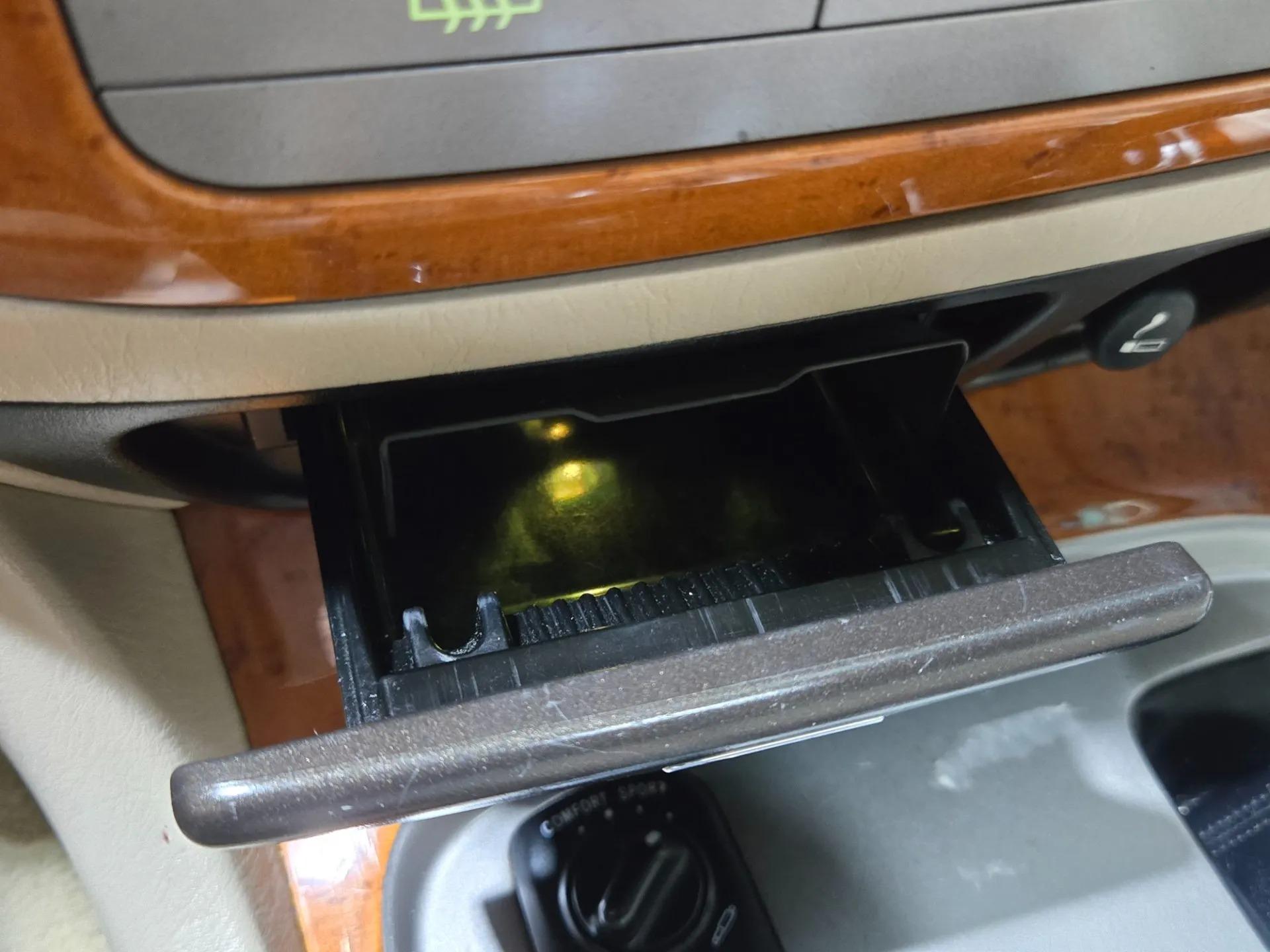 2004 Lexus LX 470