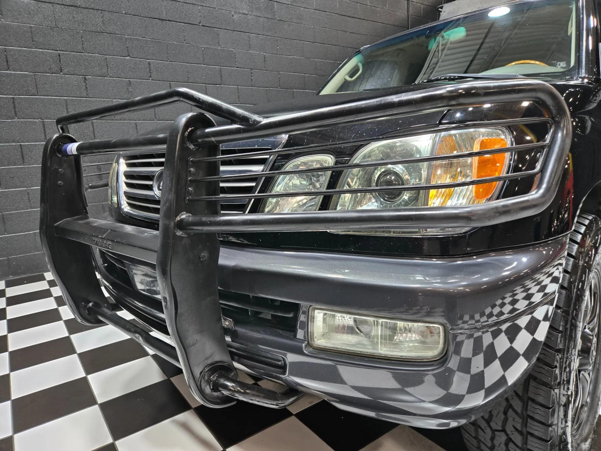 2004 Lexus LX 470