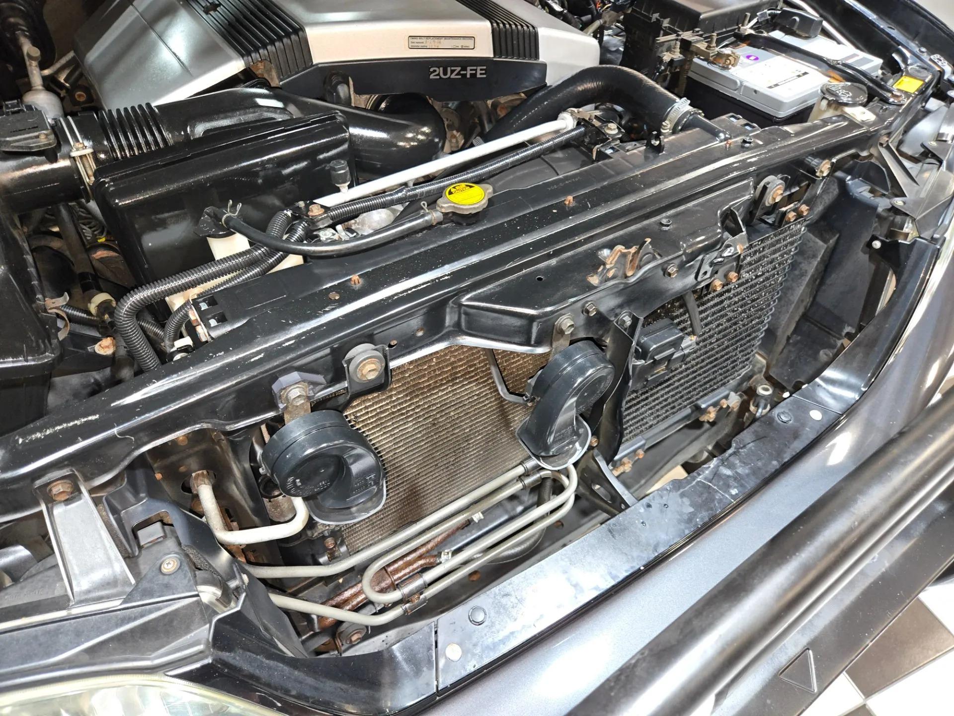 2004 Lexus LX 470