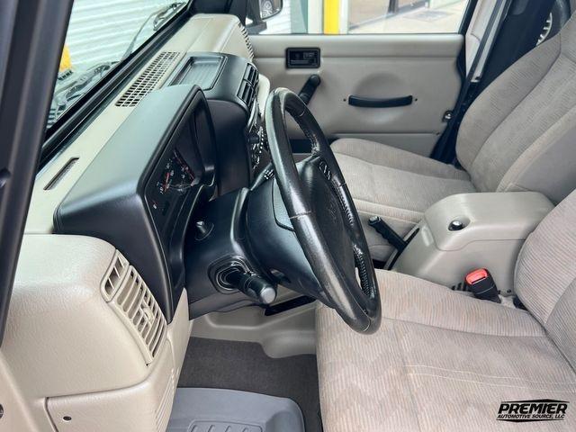 2003 Jeep Wrangler X