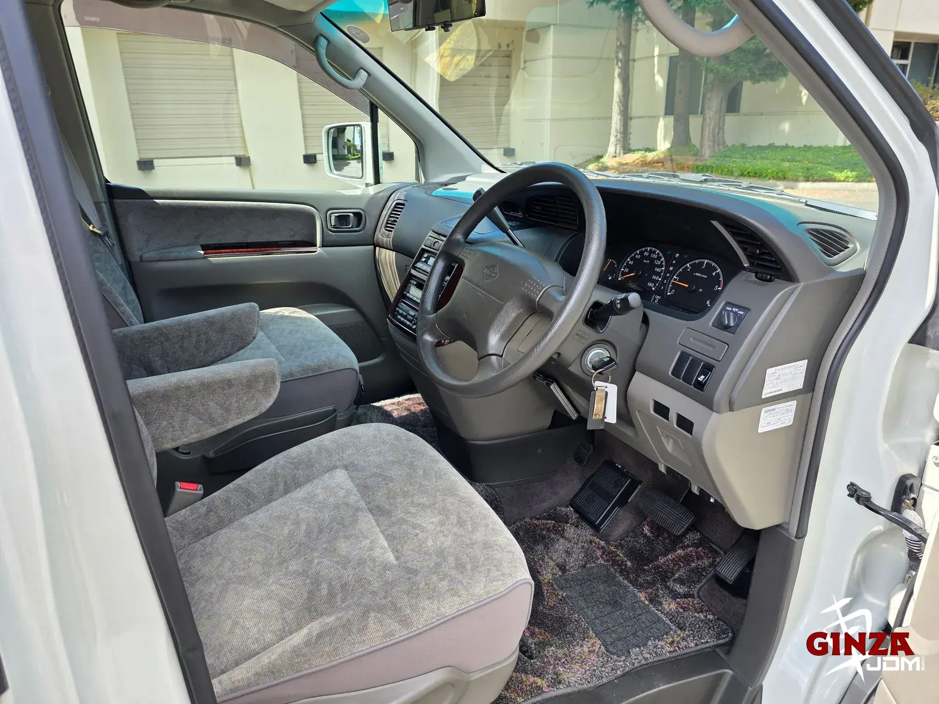 1998 Nissan Elgrand 4x4