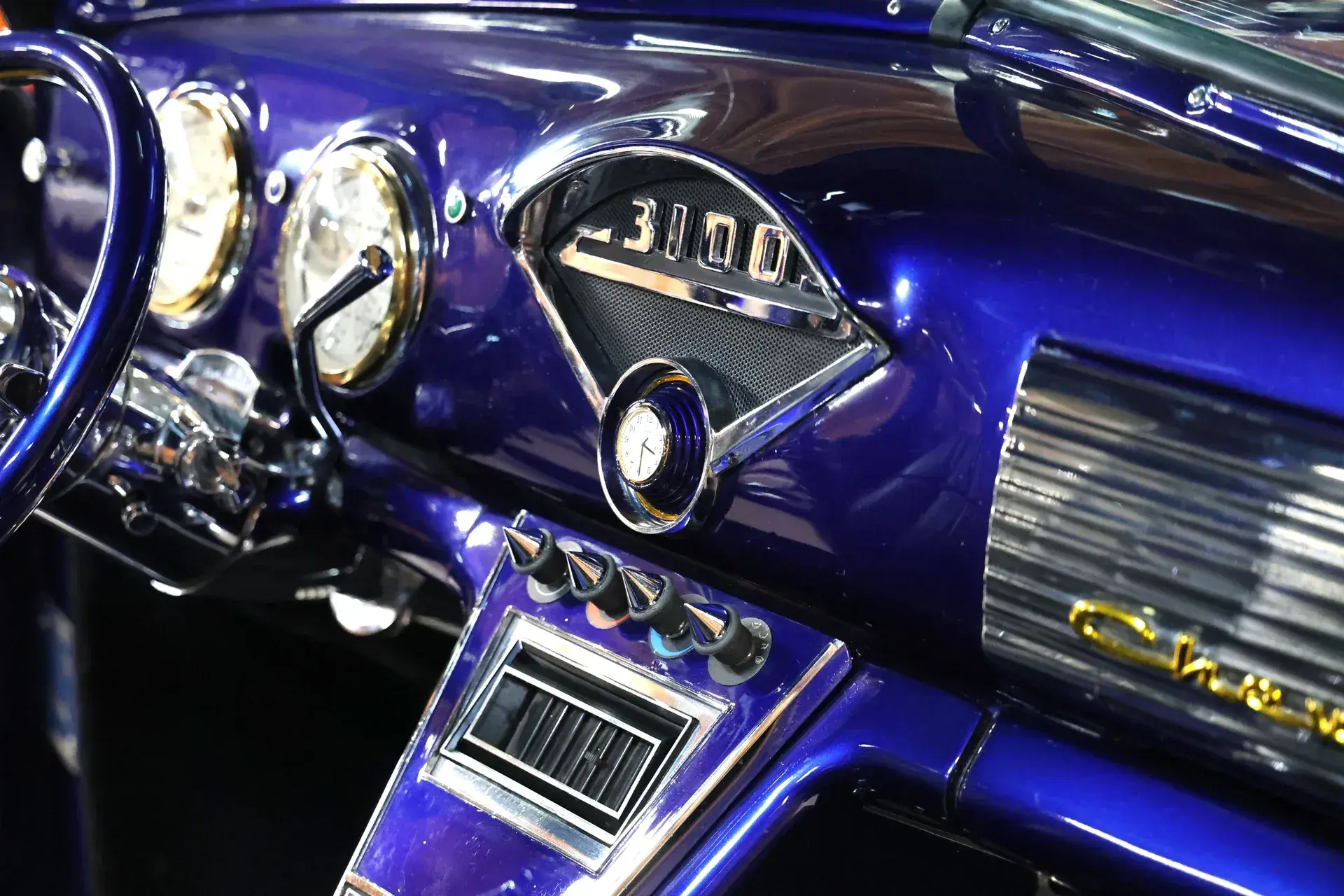 1953 Chevrolet 3100 5-Window Restomod