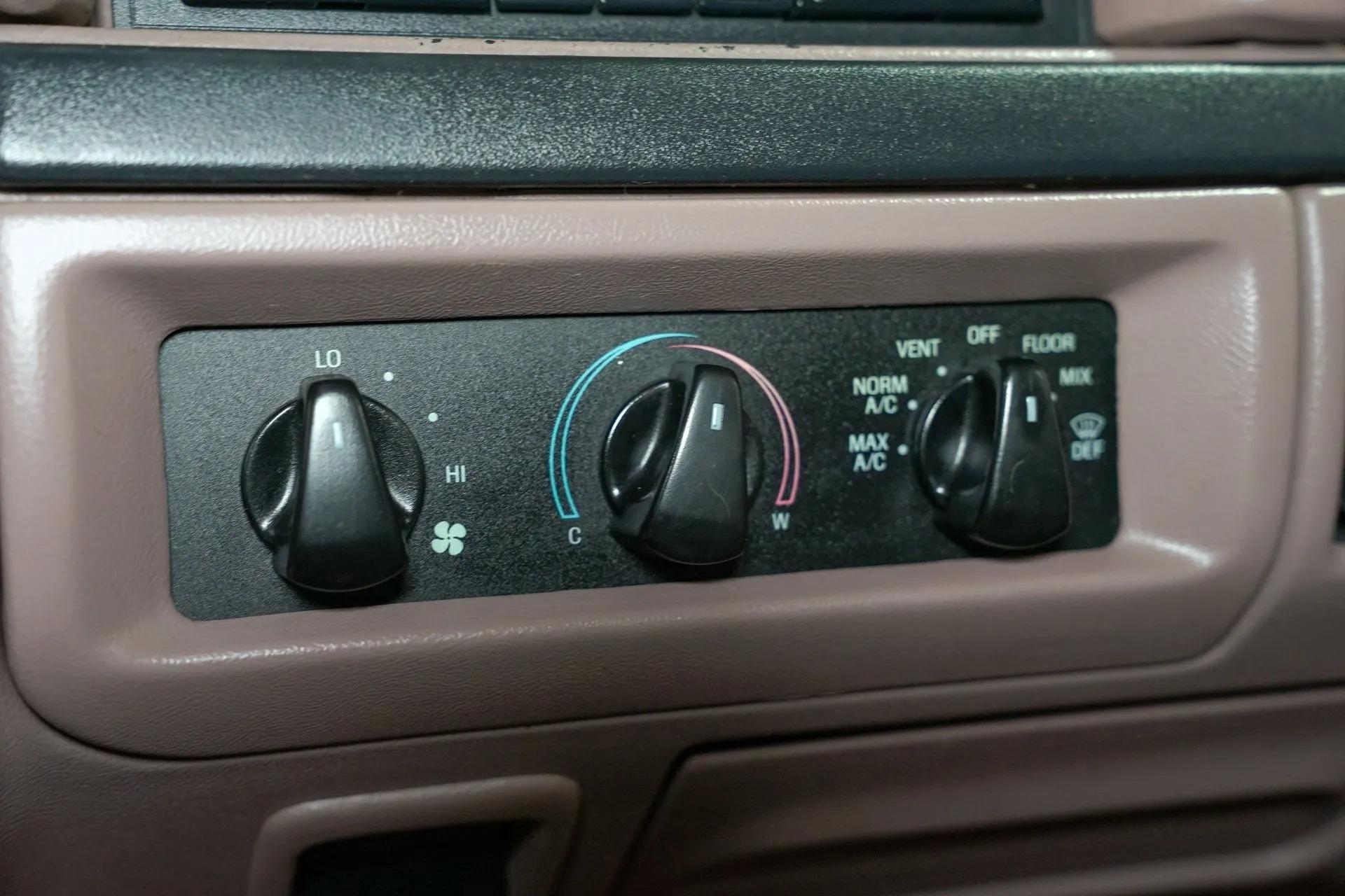 1997 Ford F-250 XLT HD