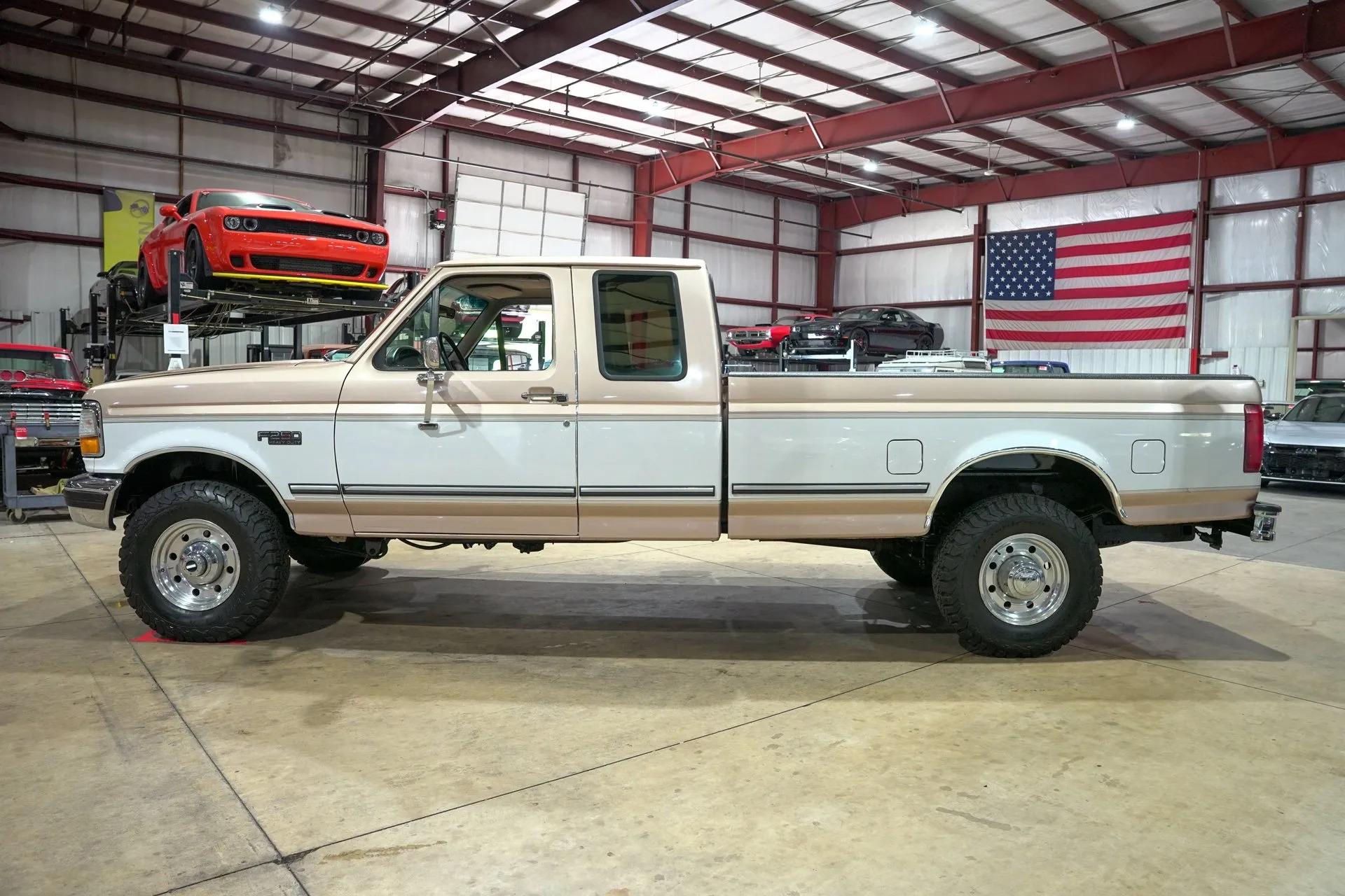 1997 Ford F-250 XLT HD - 2