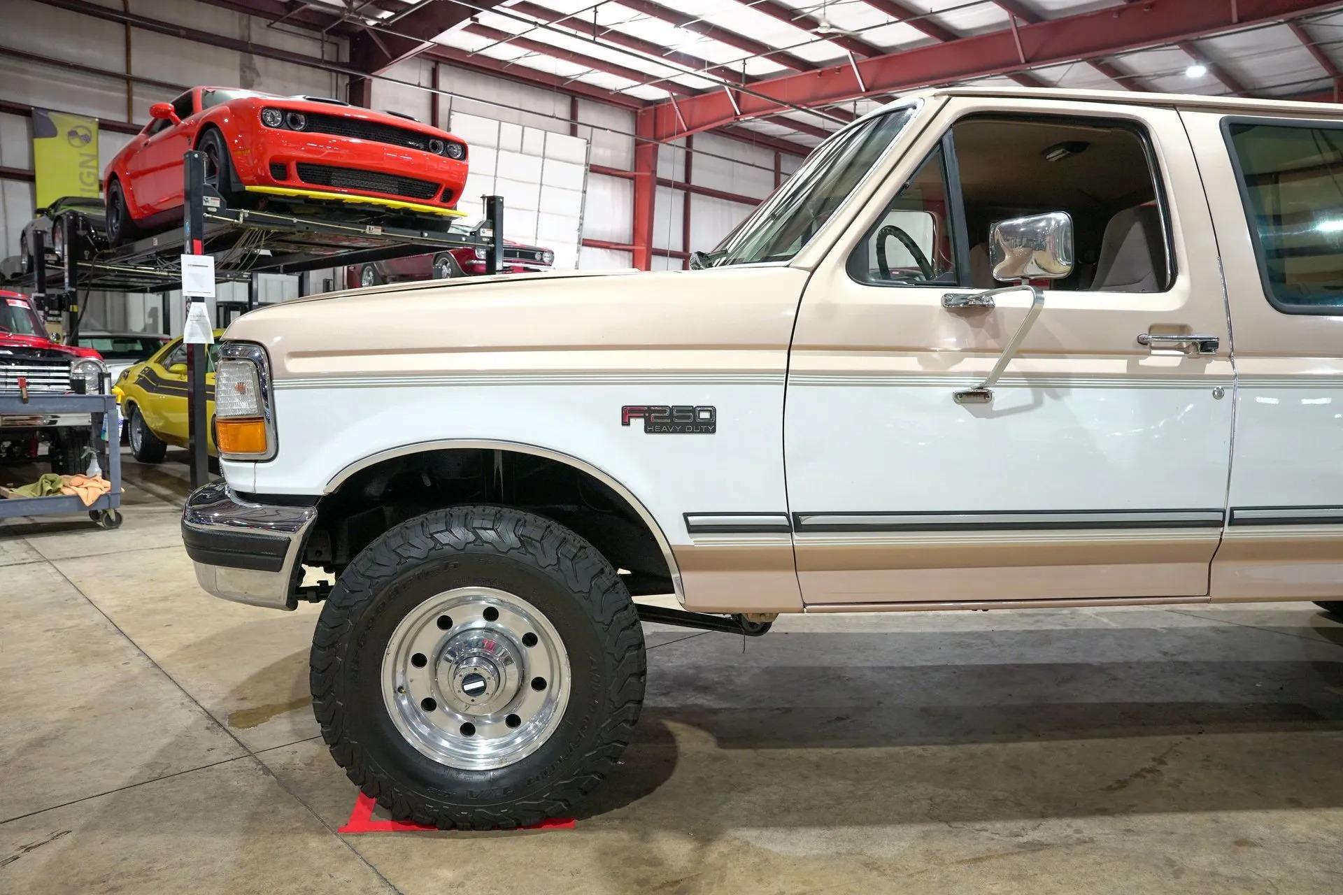 1997 Ford F-250 XLT HD - 3