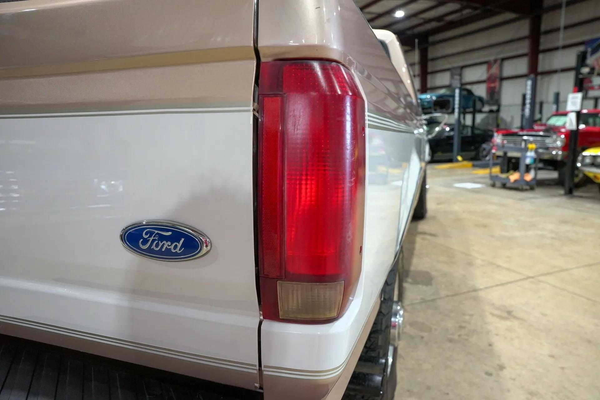 1997 Ford F-250 XLT HD