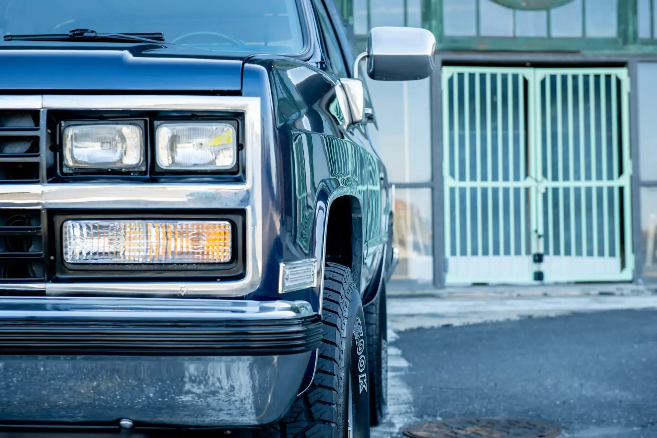 Sold: 1990 Chevrolet K5 Blazer V1500 4×4