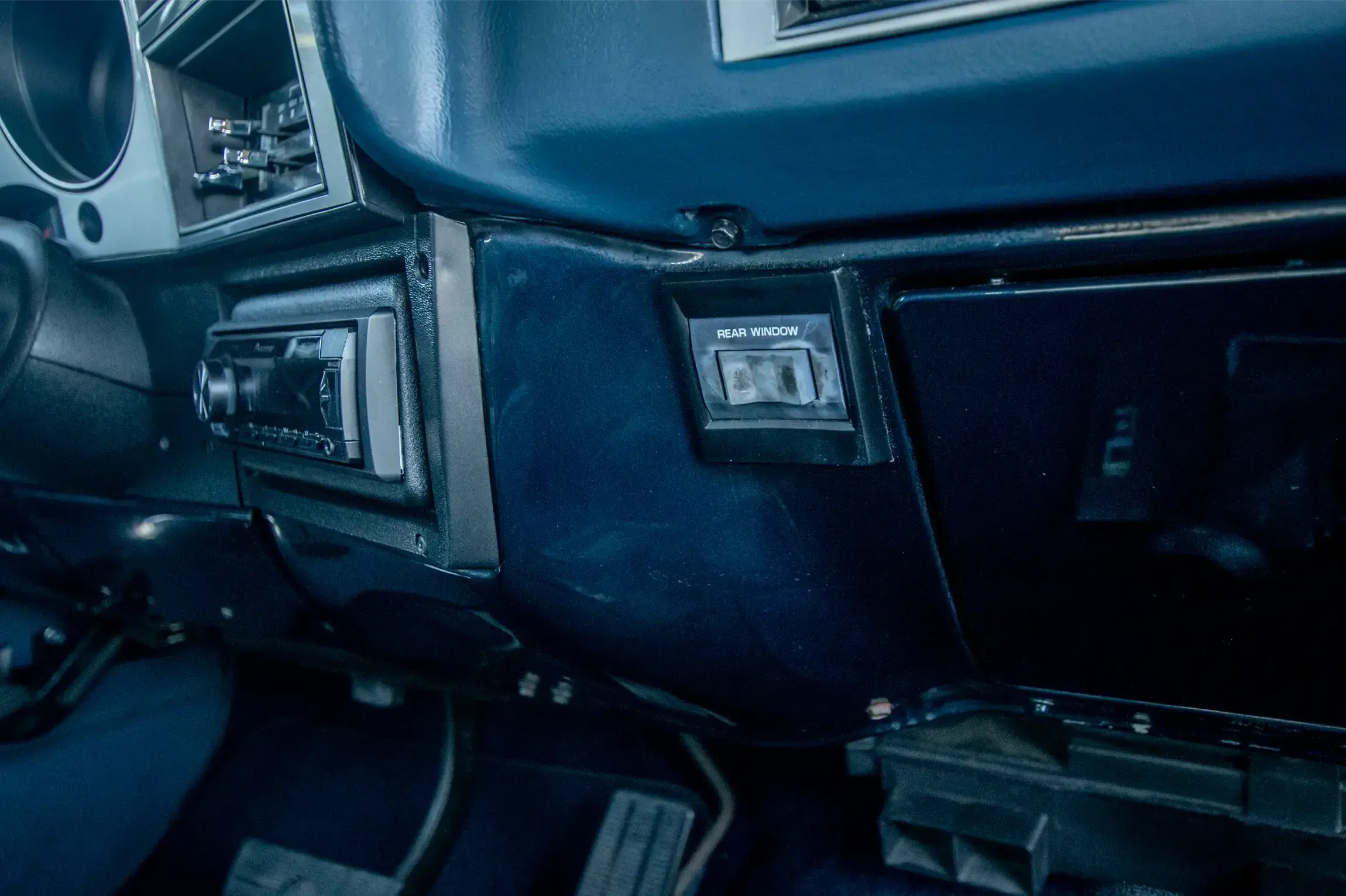 Sold: 1990 Chevrolet K5 Blazer V1500 4×4