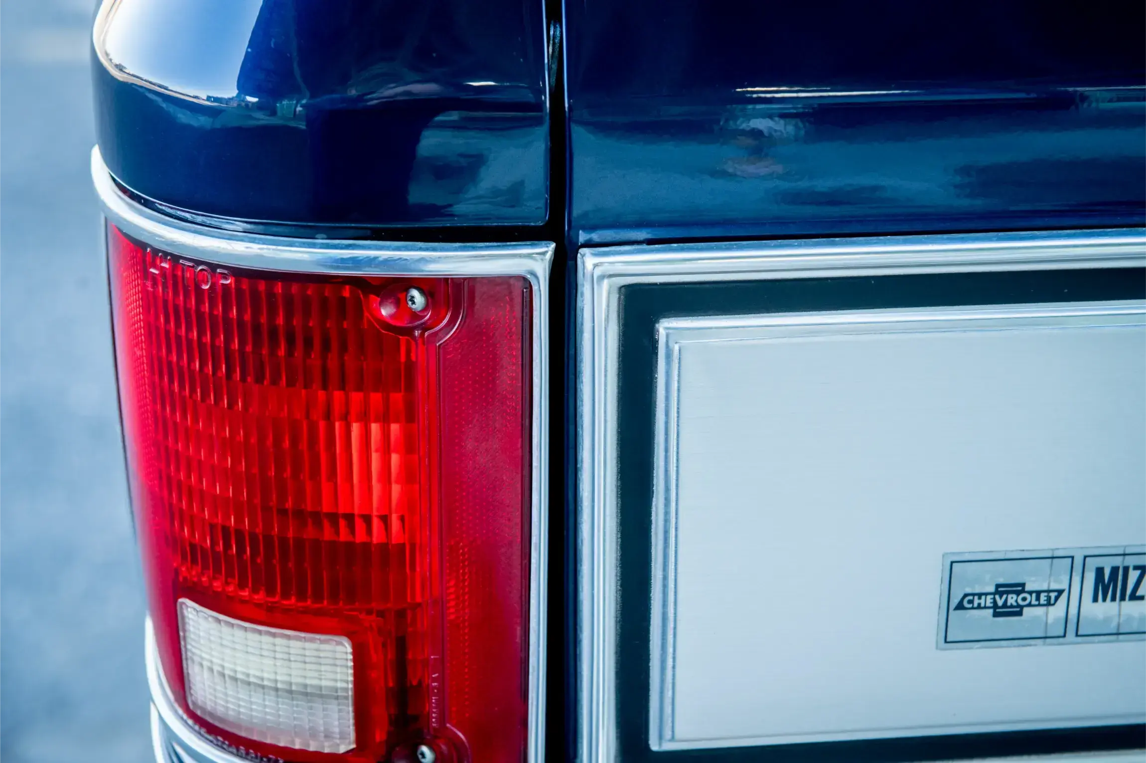 Sold: 1990 Chevrolet K5 Blazer V1500 4×4