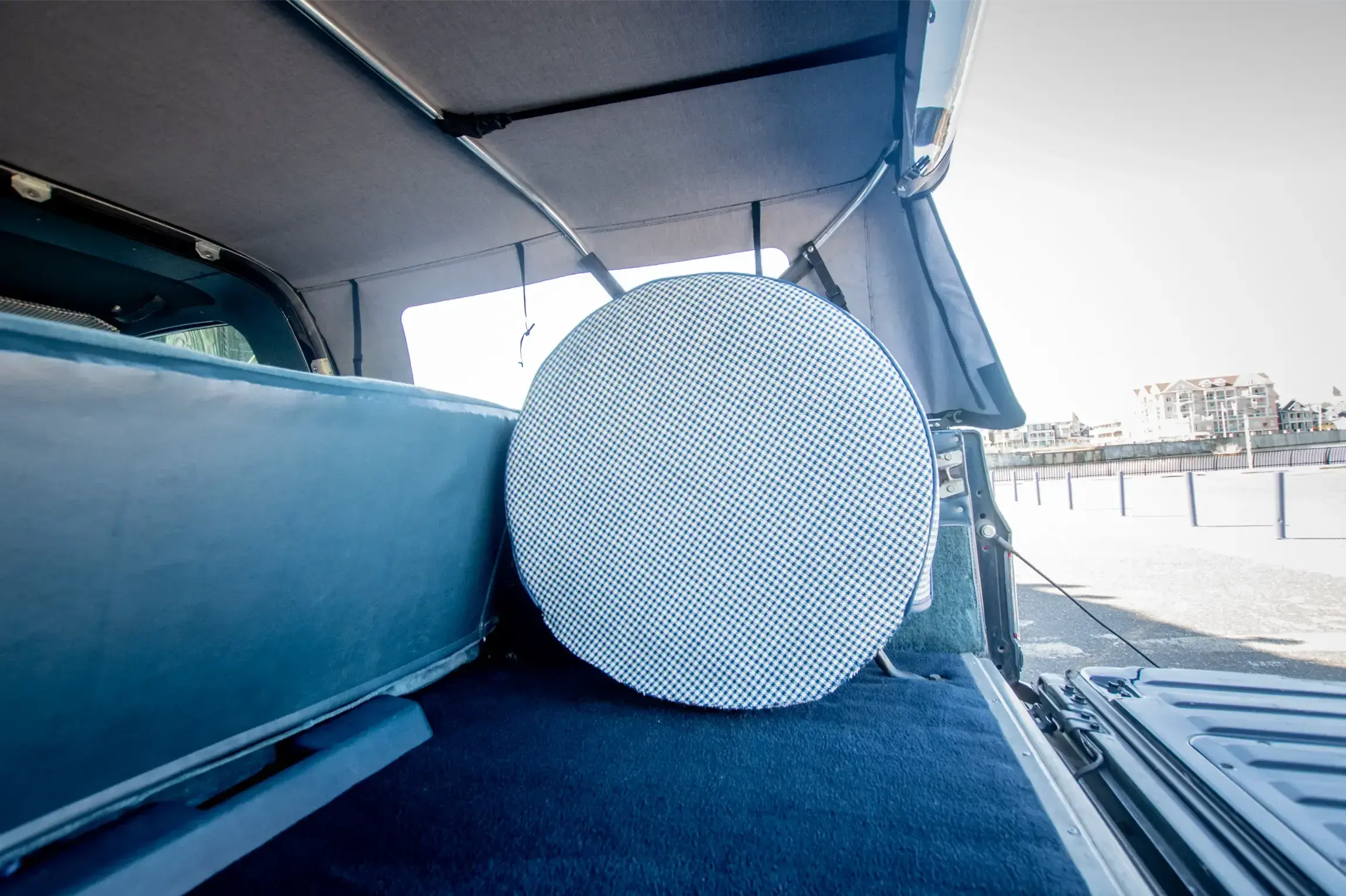 Sold: 1990 Chevrolet K5 Blazer V1500 4×4