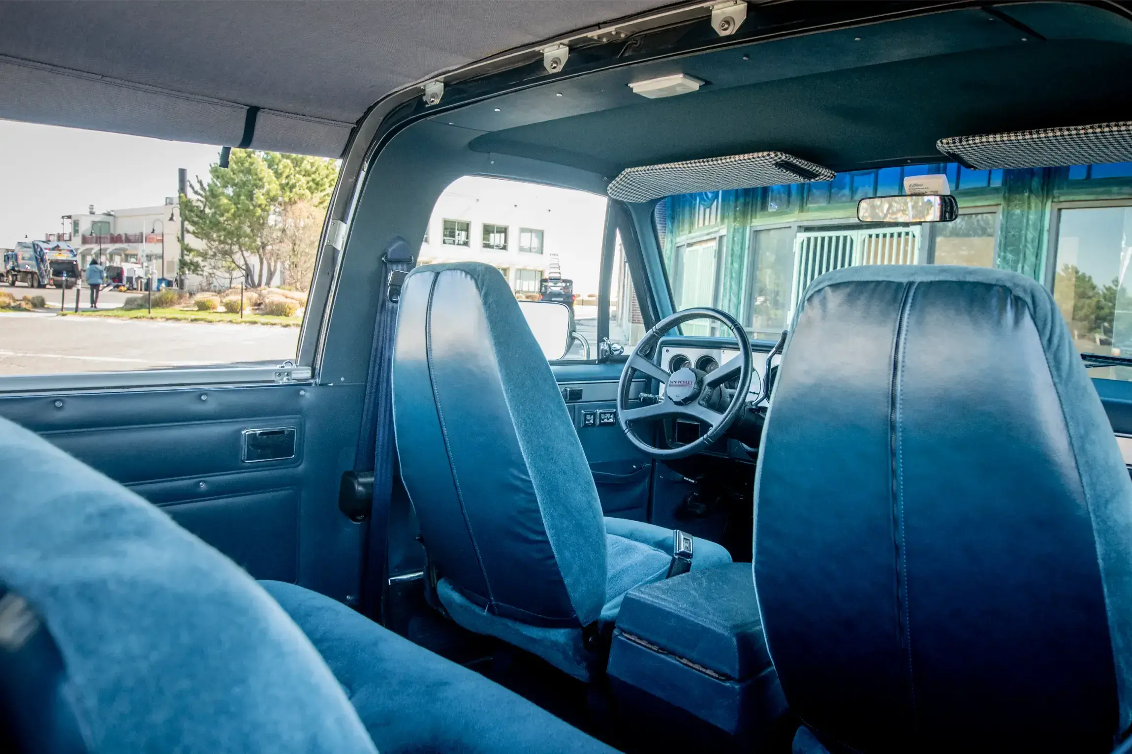 Sold: 1990 Chevrolet K5 Blazer V1500 4×4