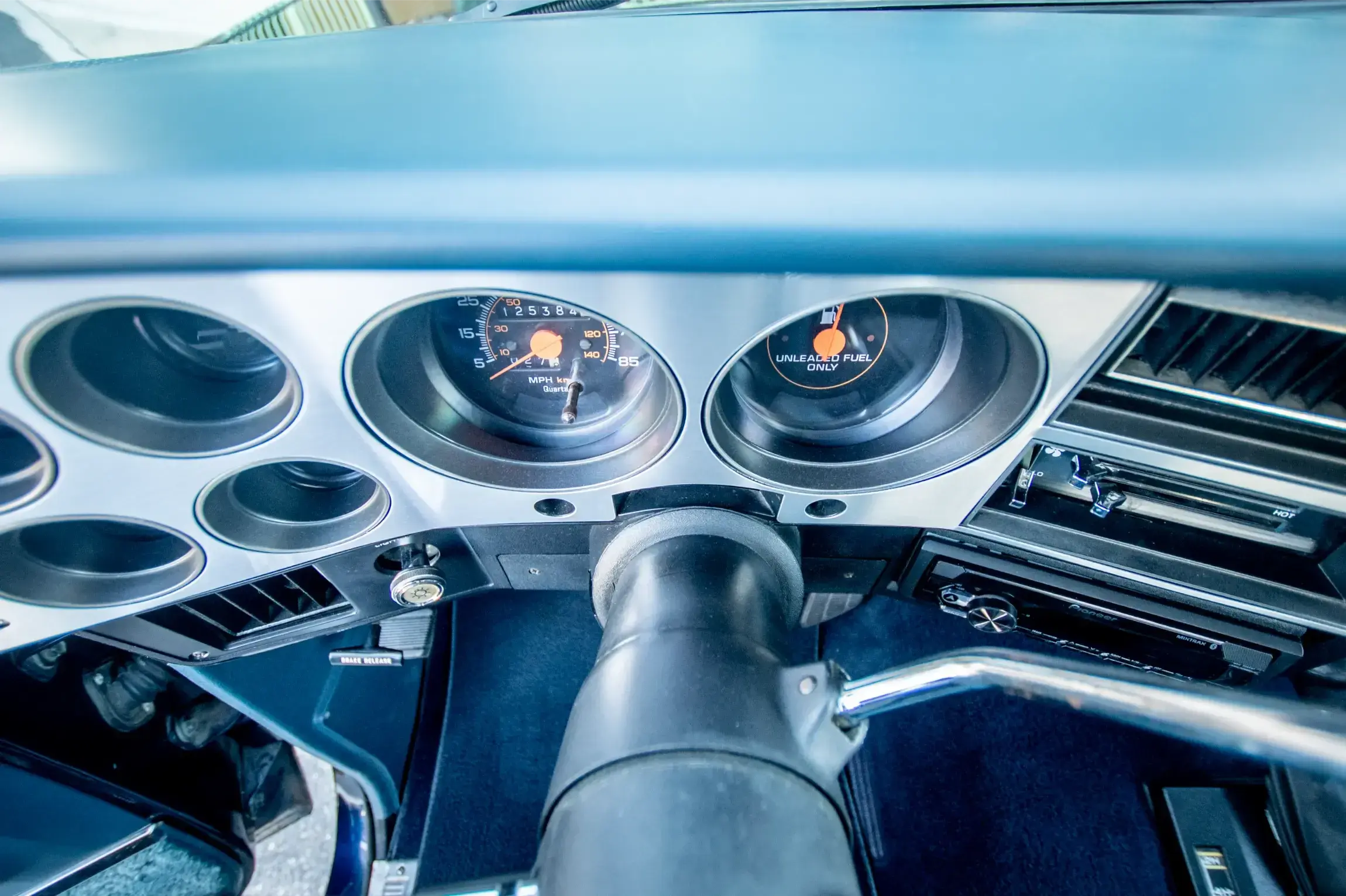 Sold: 1990 Chevrolet K5 Blazer V1500 4×4