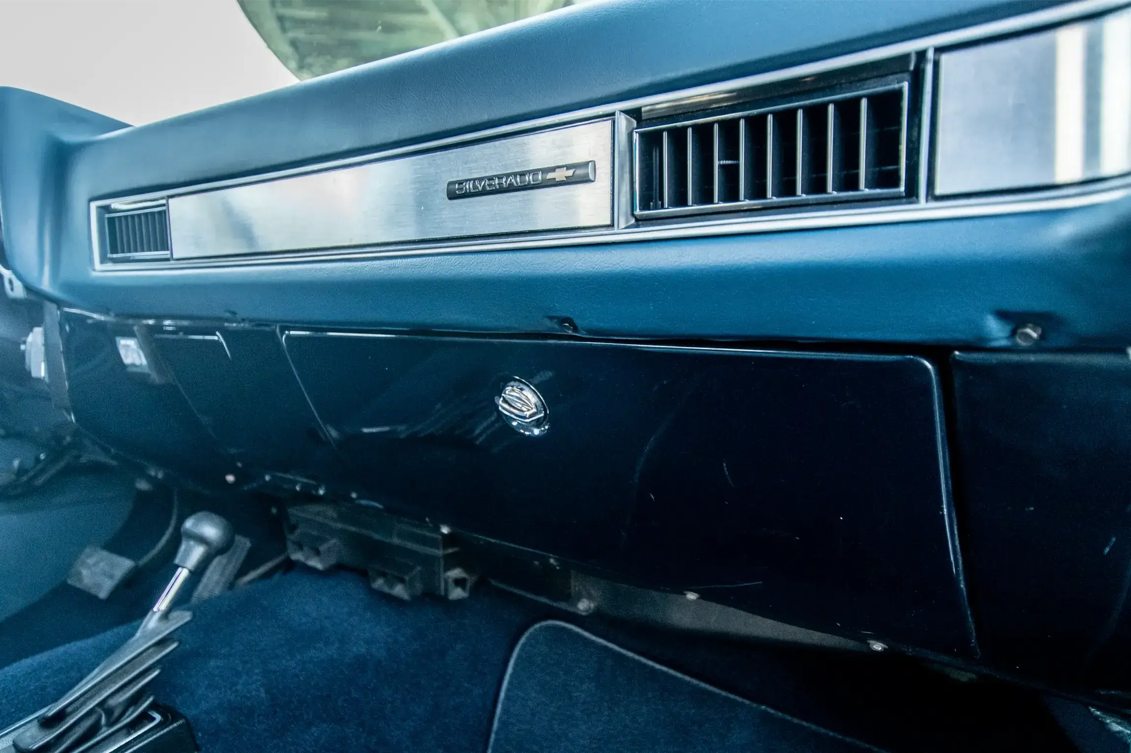 Sold: 1990 Chevrolet K5 Blazer V1500 4×4