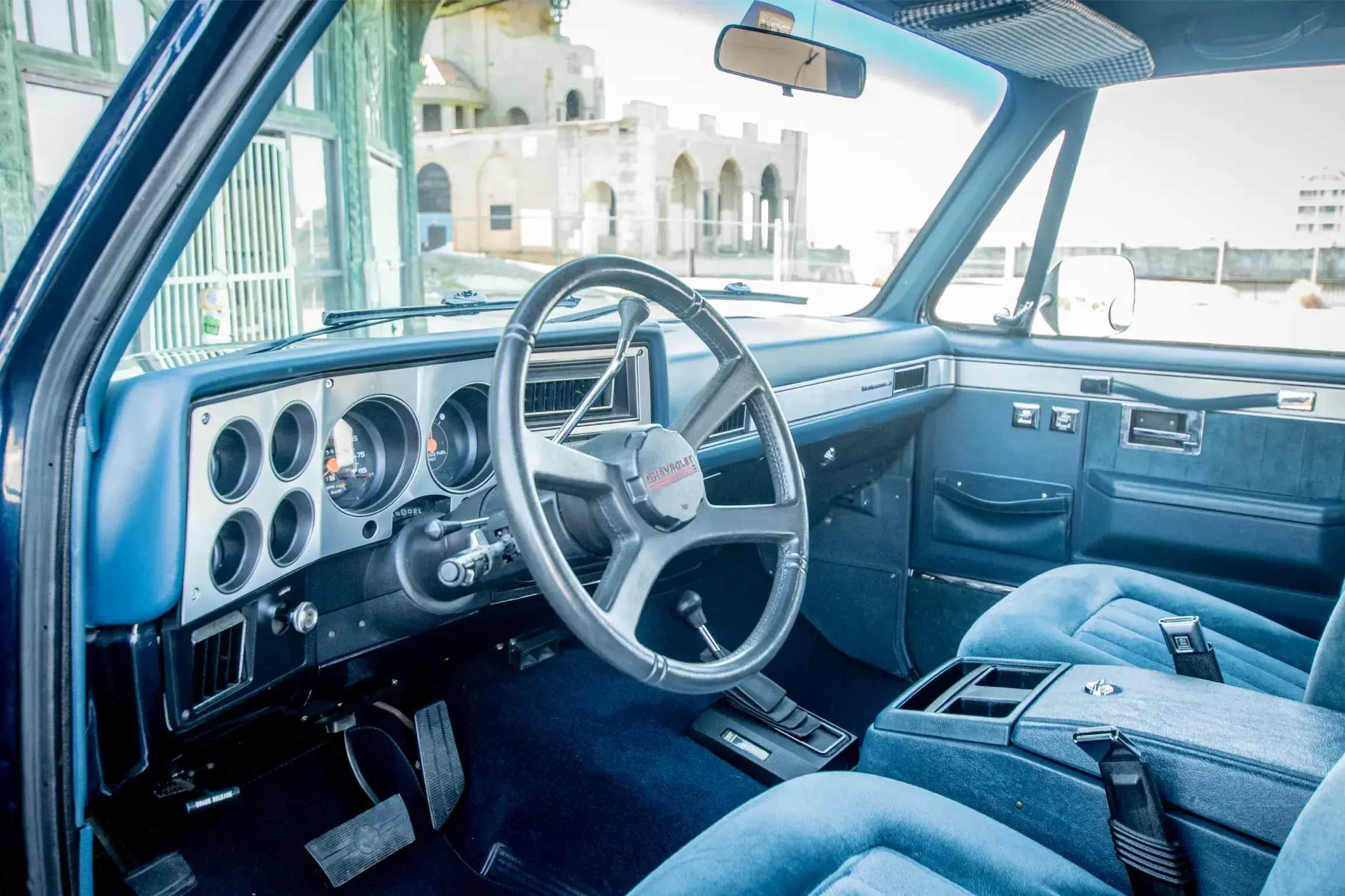 Sold: 1990 Chevrolet K5 Blazer V1500 4×4