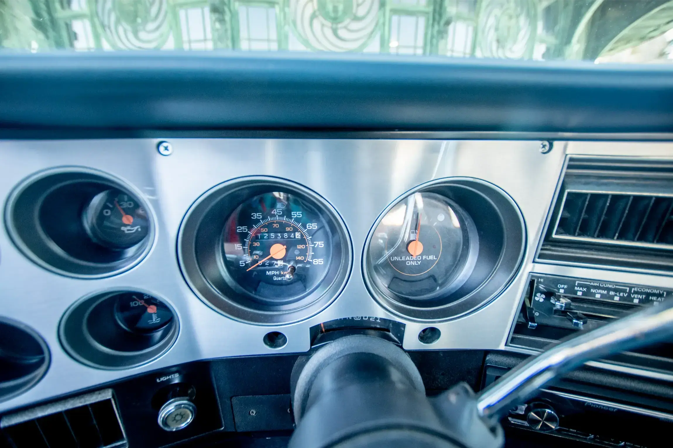 Sold: 1990 Chevrolet K5 Blazer V1500 4×4