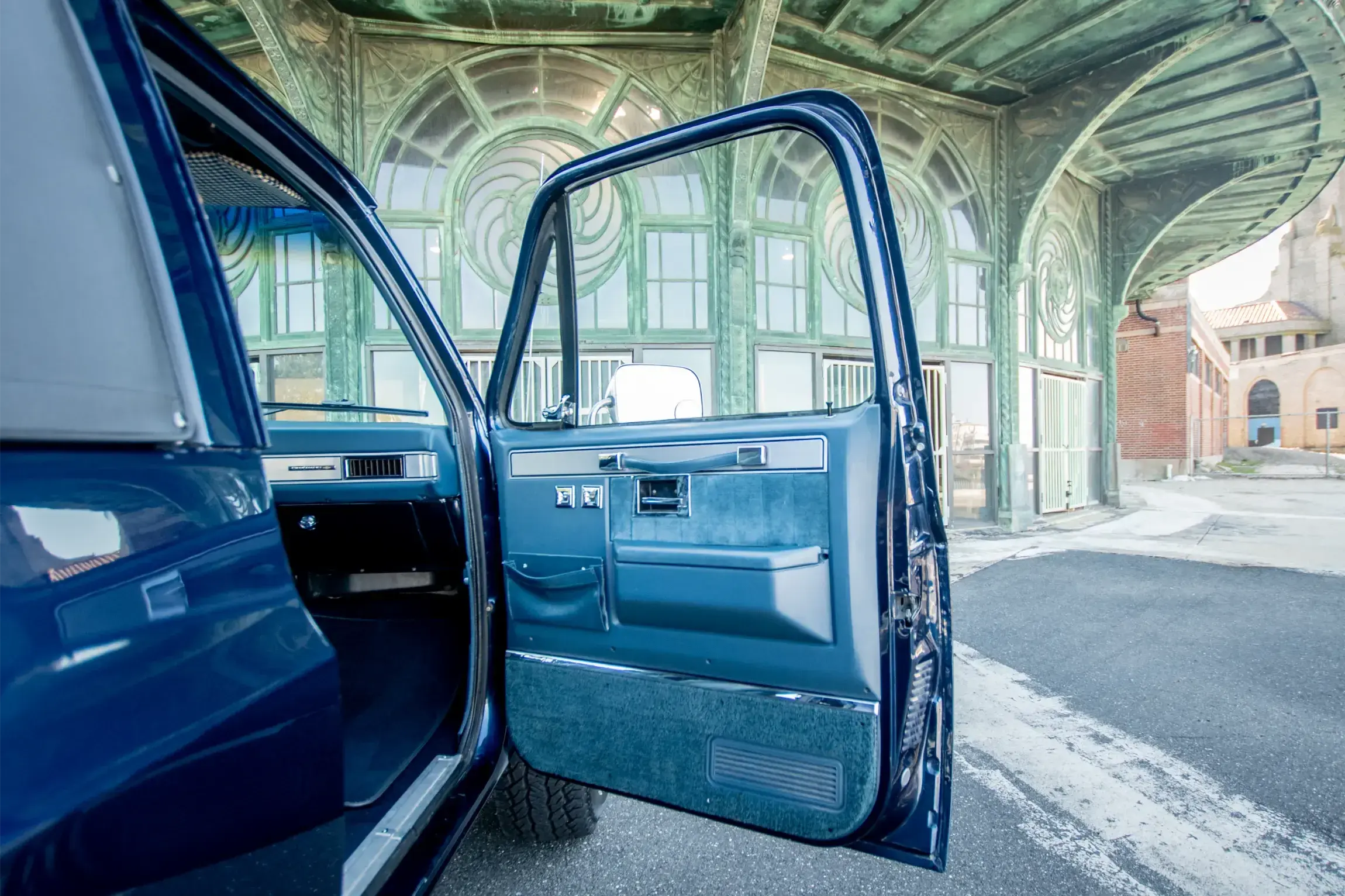 Sold: 1990 Chevrolet K5 Blazer V1500 4×4