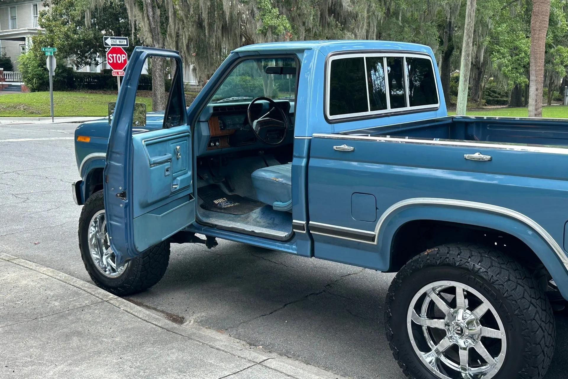 1980 Ford F-150 Ranger Short-Bed
