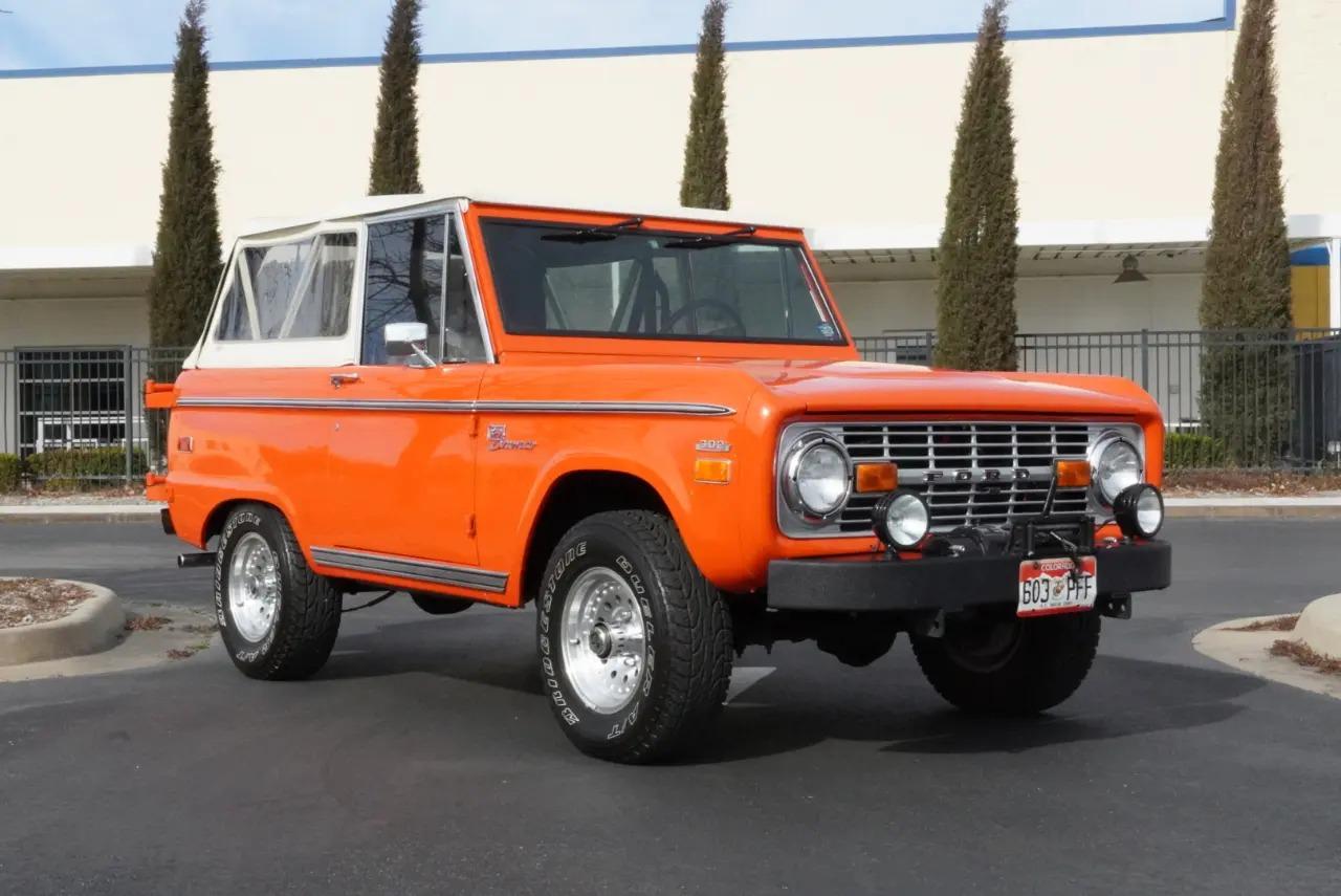 Restored 1971 Ford Bronco