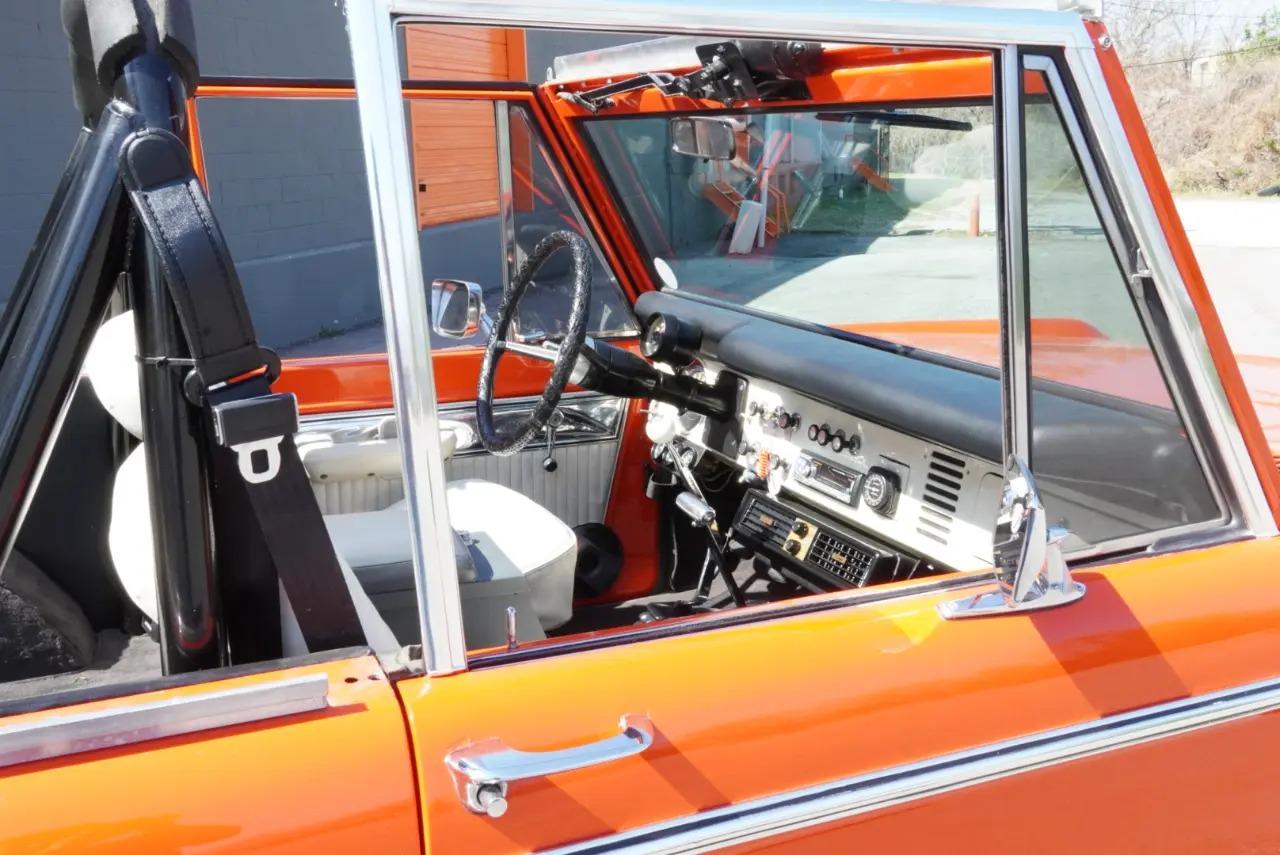 Restored 1971 Ford Bronco