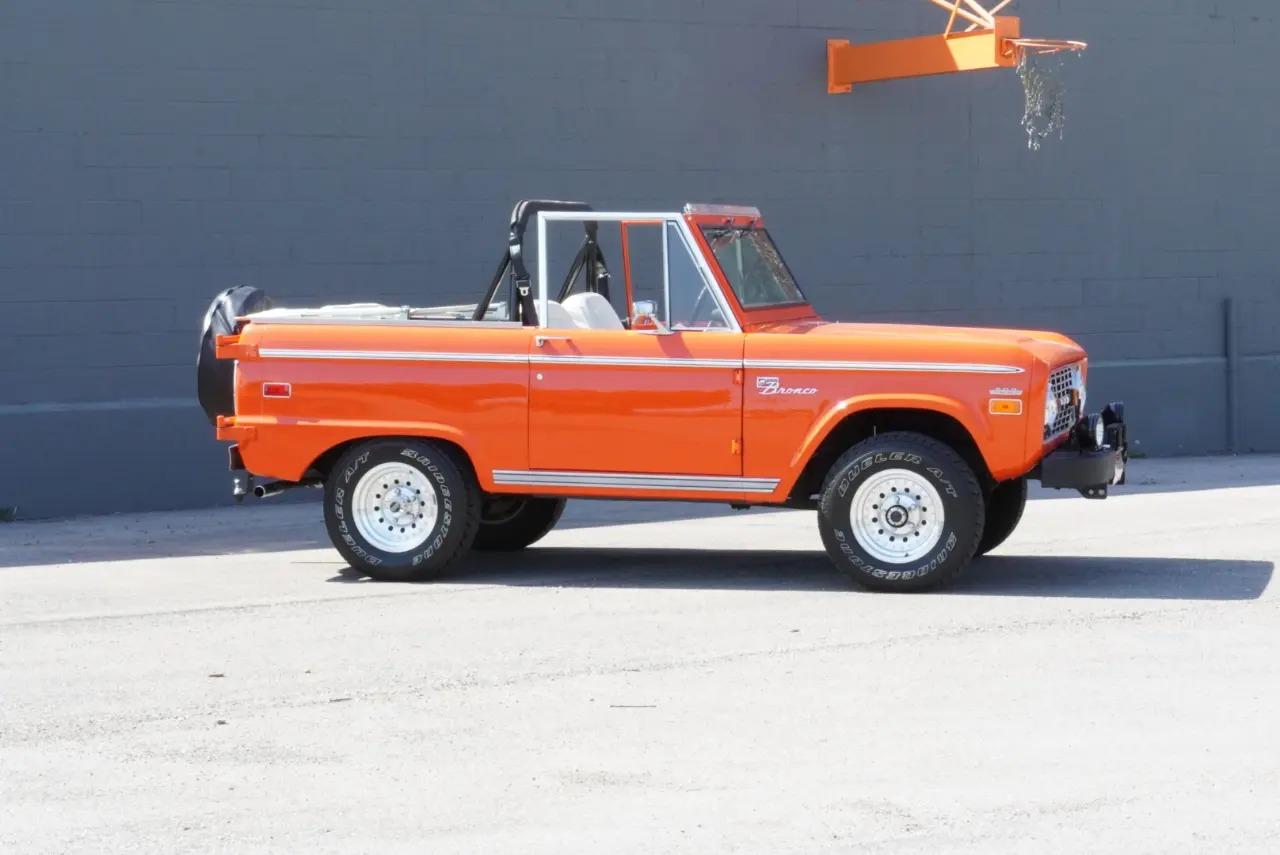 Restored 1971 Ford Bronco