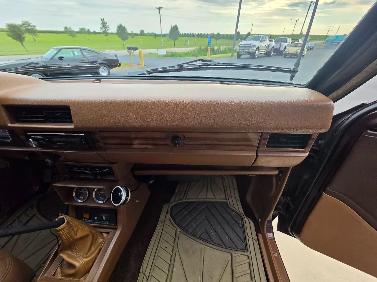 1983 Datsun Pickup 4x4