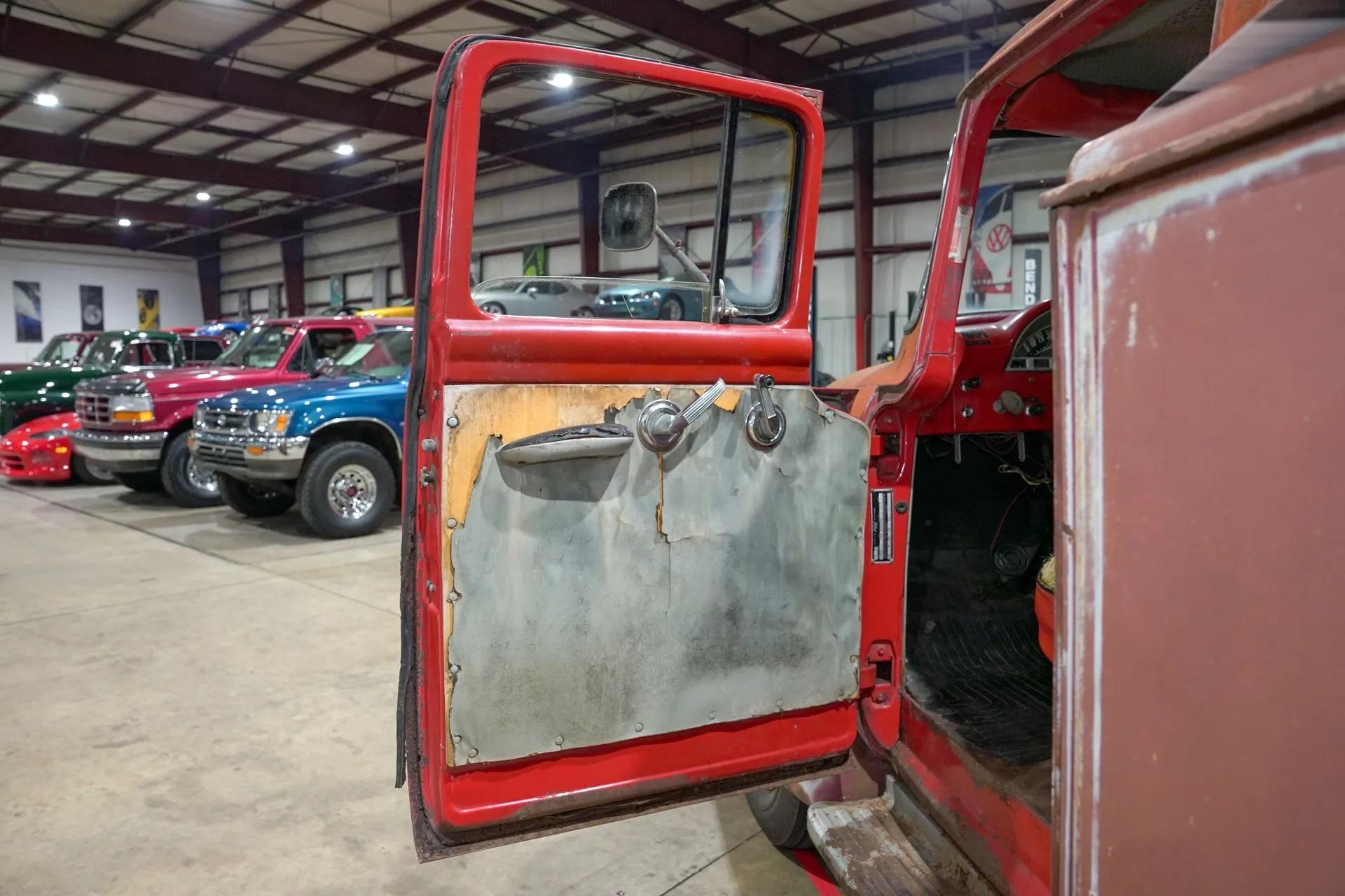 1956 Ford F350 Fire Engine