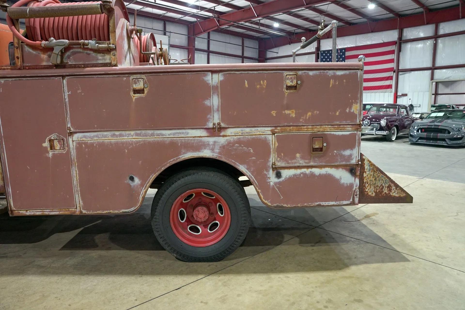 1956 Ford F350 Fire Engine - 5