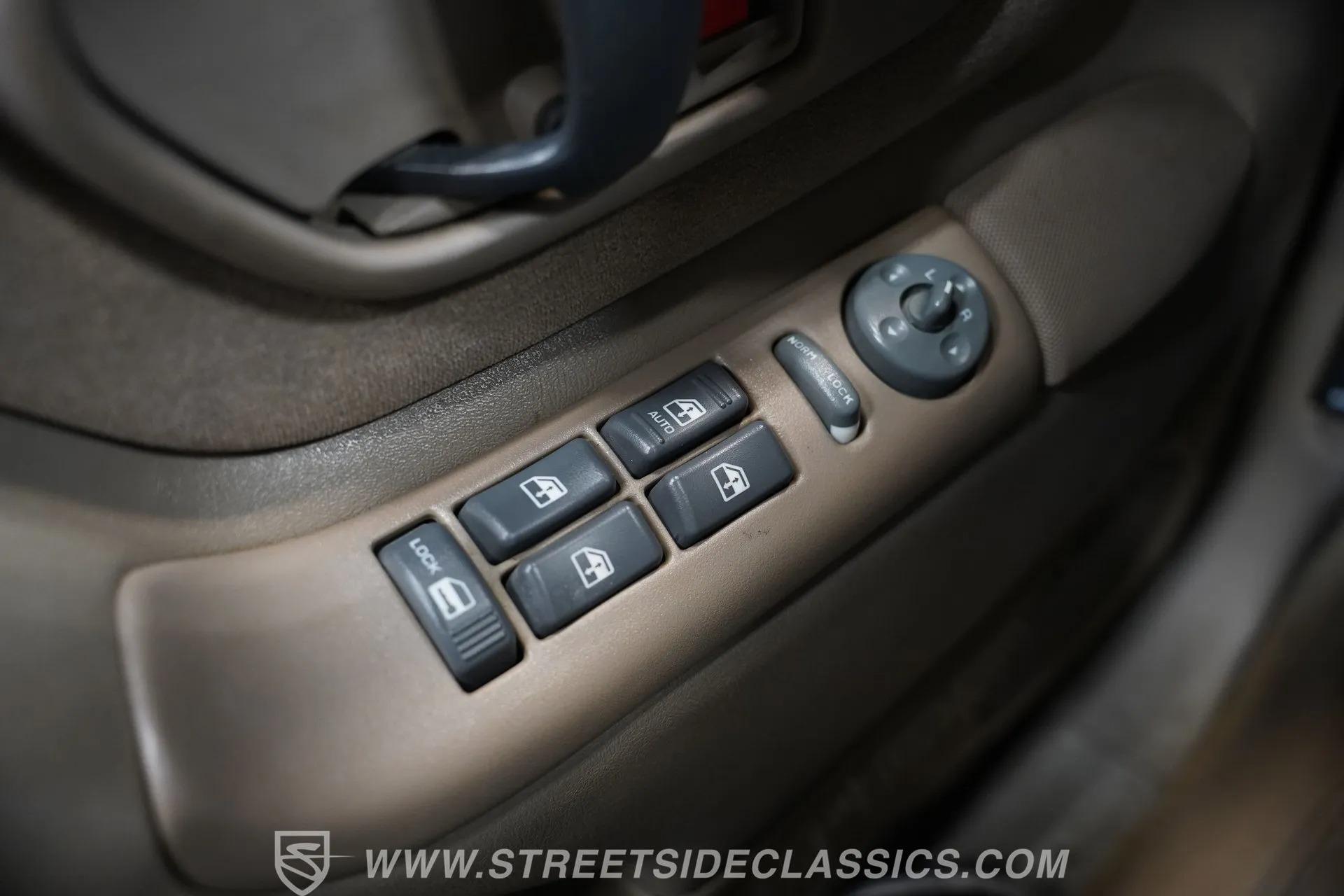 1999 Chevrolet Suburban 2500
