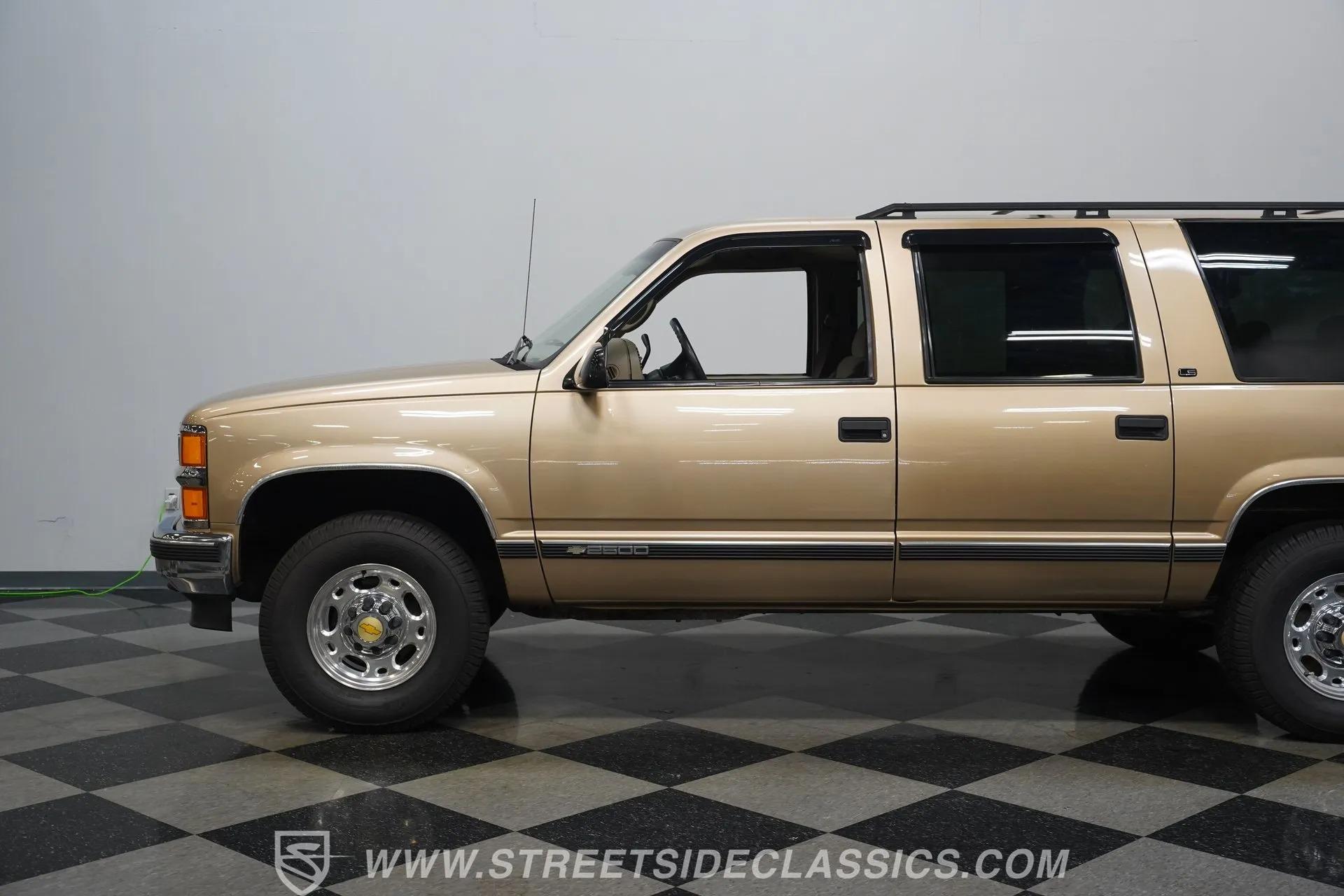 1999 Chevrolet Suburban 2500