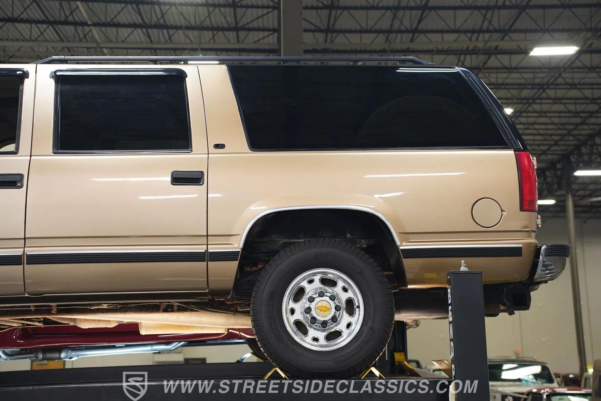 1999 Chevrolet Suburban 2500