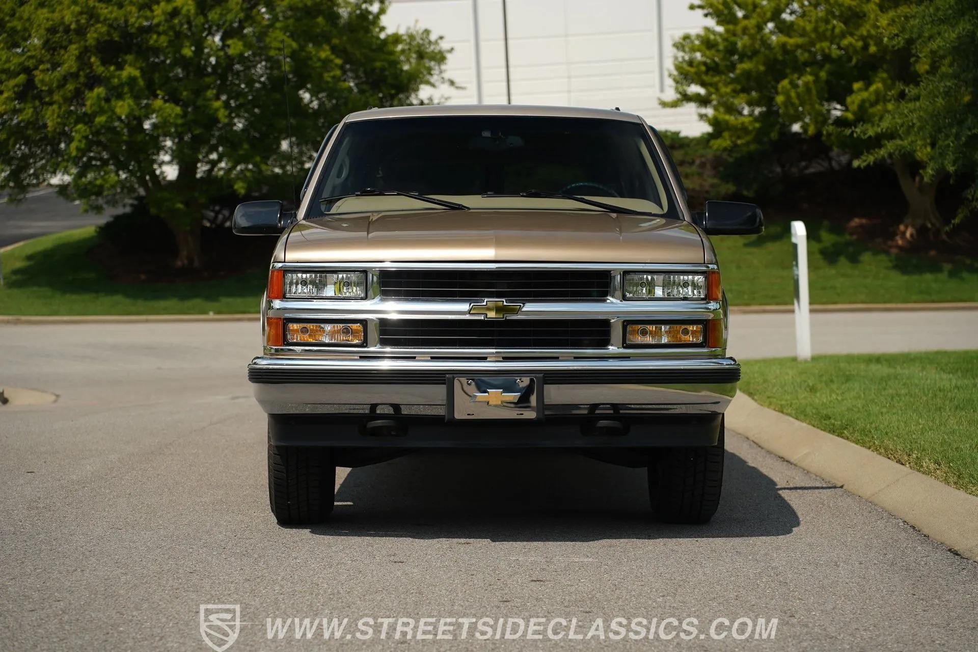 1999 Chevrolet Suburban 2500
